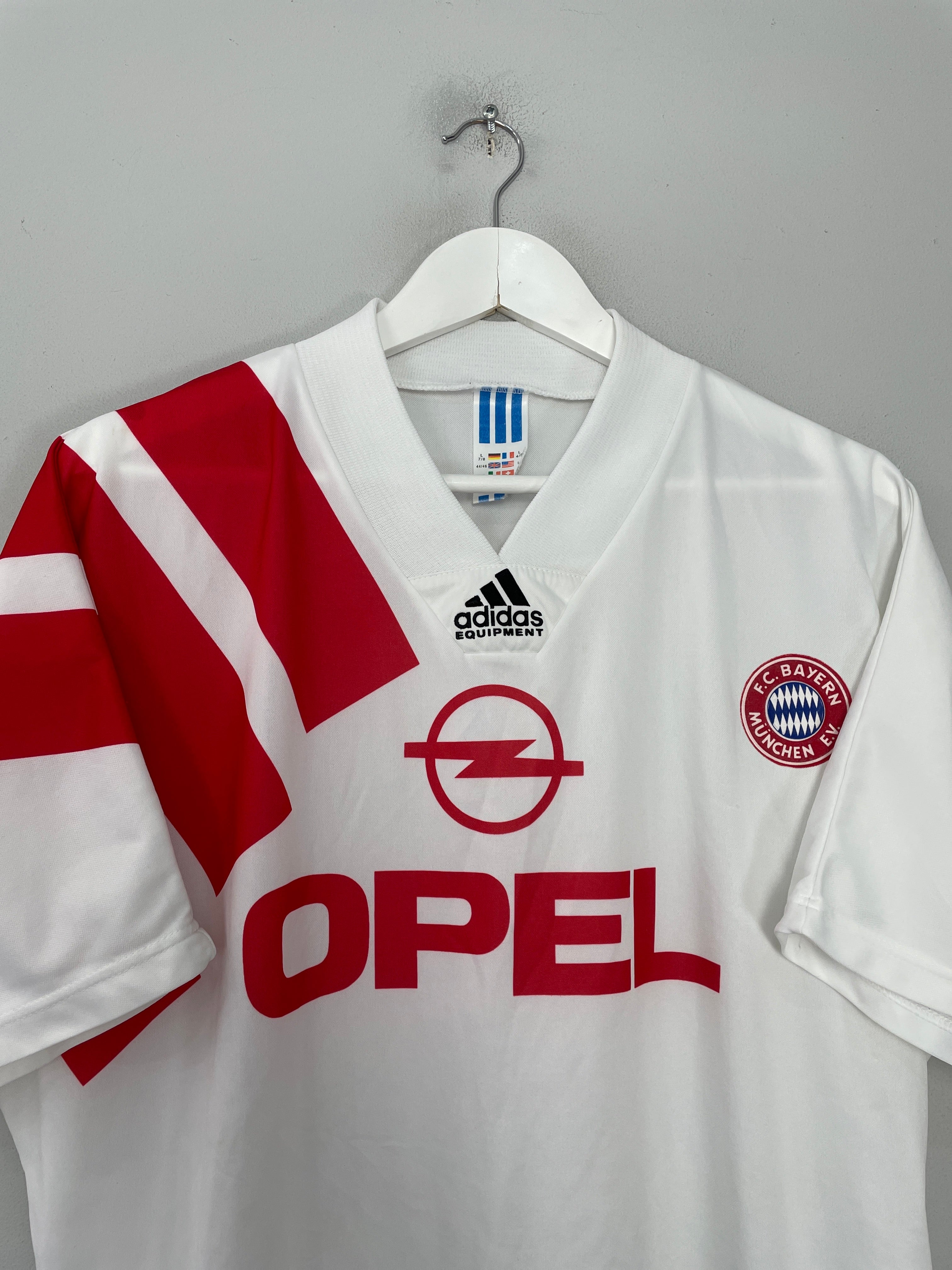 Shop 1991/93 BAYERN MUNICH AWAY SHIRT (XL) ADIDAS, classic football shirts, vintage football shirts & retro soccer jerseys at Cult Kits