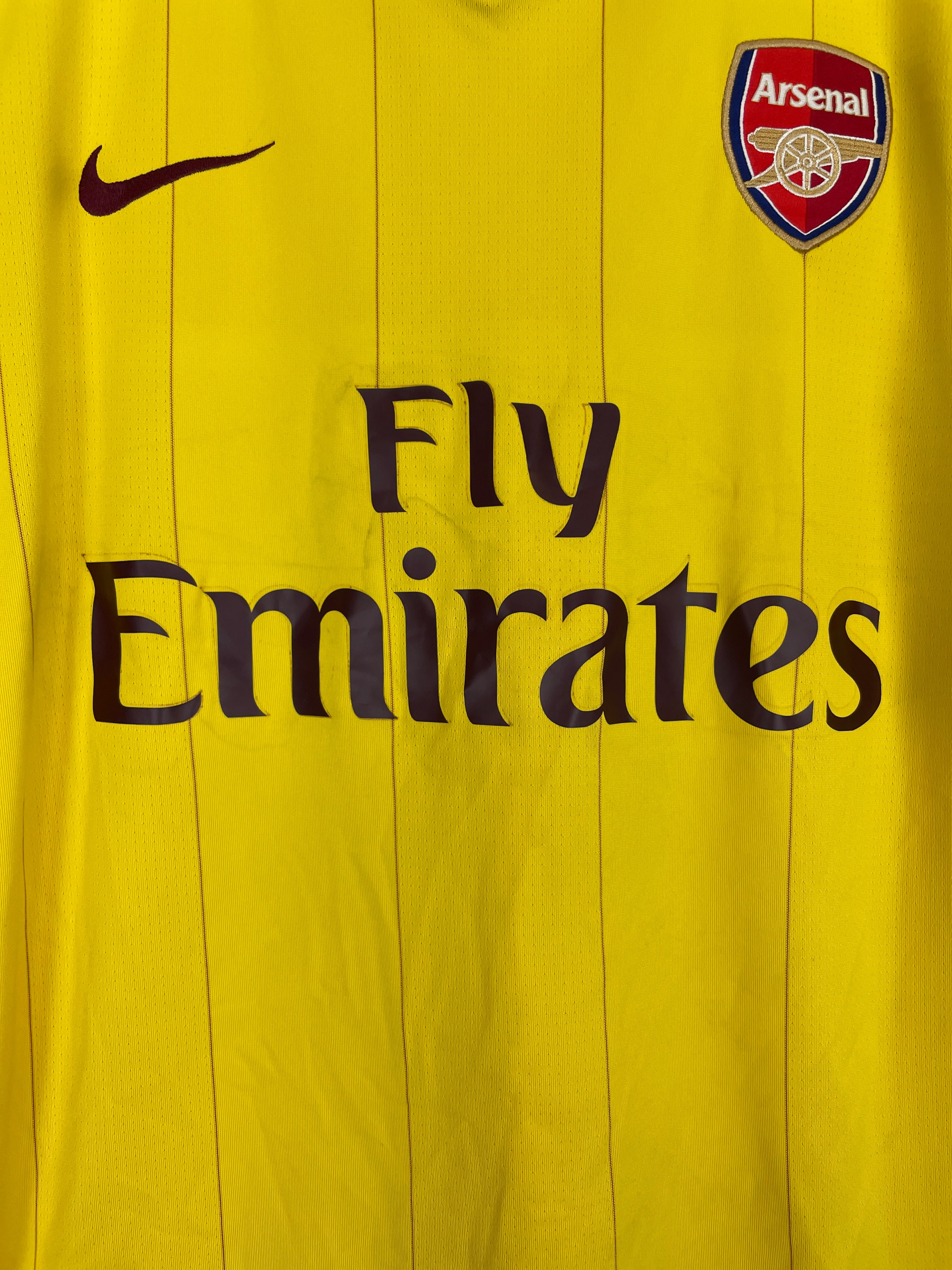 Shop 2010/11 ARSENAL HENRY #12 AWAY SHIRT (M) NIKE, classic football shirts, vintage football shirts & retro soccer jerseys at Cult Kits