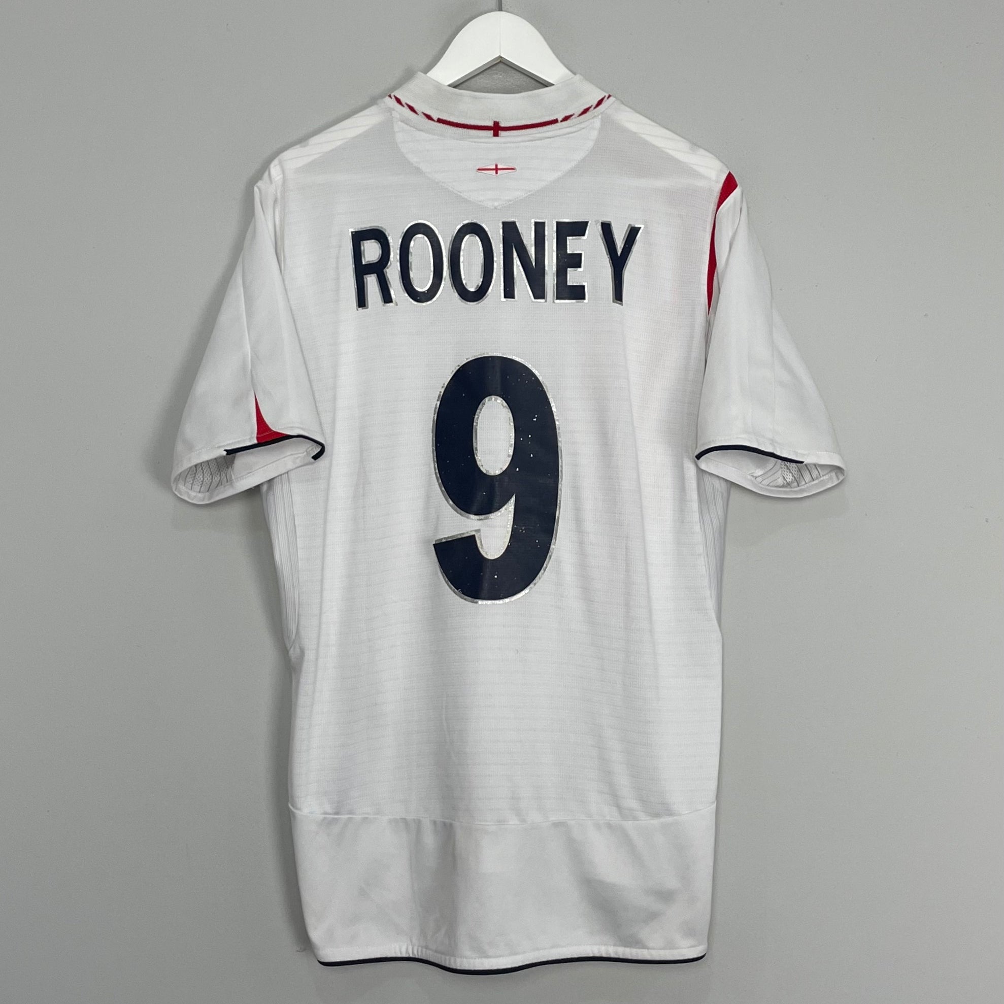 Shop 2005/07 ENGLAND ROONEY #9 HOME SHIRT (L) UMBRO, classic football shirts, vintage football shirts & retro soccer jerseys at Cult Kits