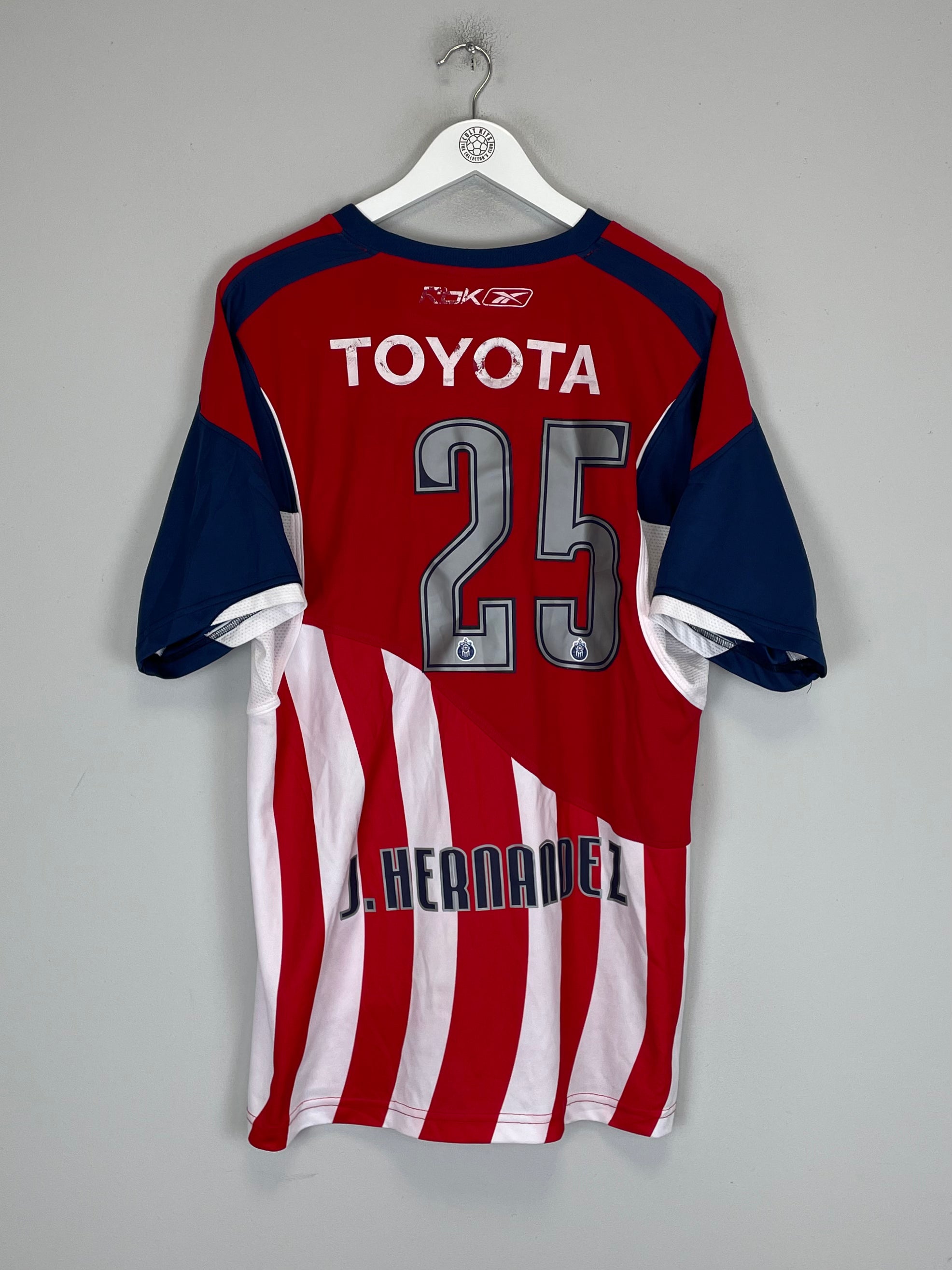 Shop 2008/09 CHIVAS GUADALAJARA HERNANDEZ #25 HOME SHIRT (L) REEBOK, classic football shirts, vintage football shirts & retro soccer jerseys at Cult Kits