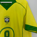 2004/06 BRAZIL RONALDO #9 HOME SHIRT (L) NIKE