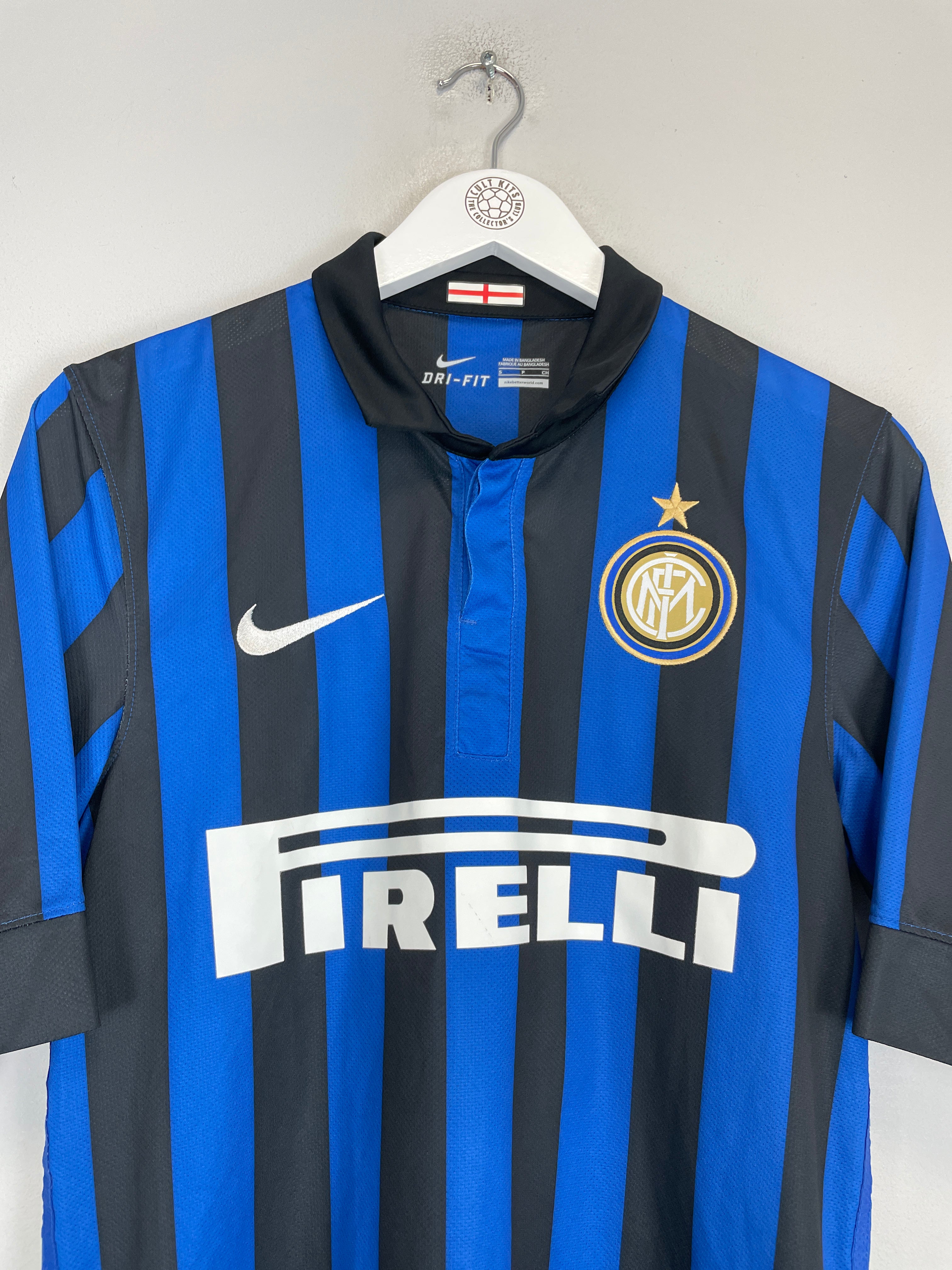INTER MILAN サッカーシャツ 背番号4 INTER MILAN サッカーシャツ 背番号4