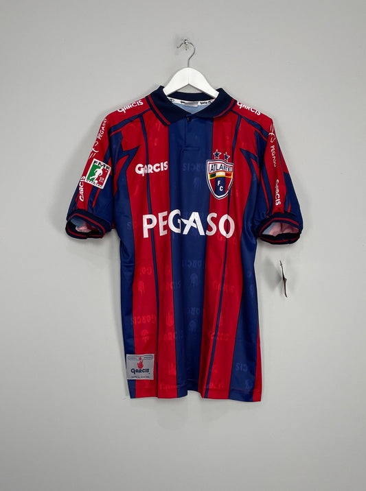 Image of the Atlante shirt from the 2001/02 season