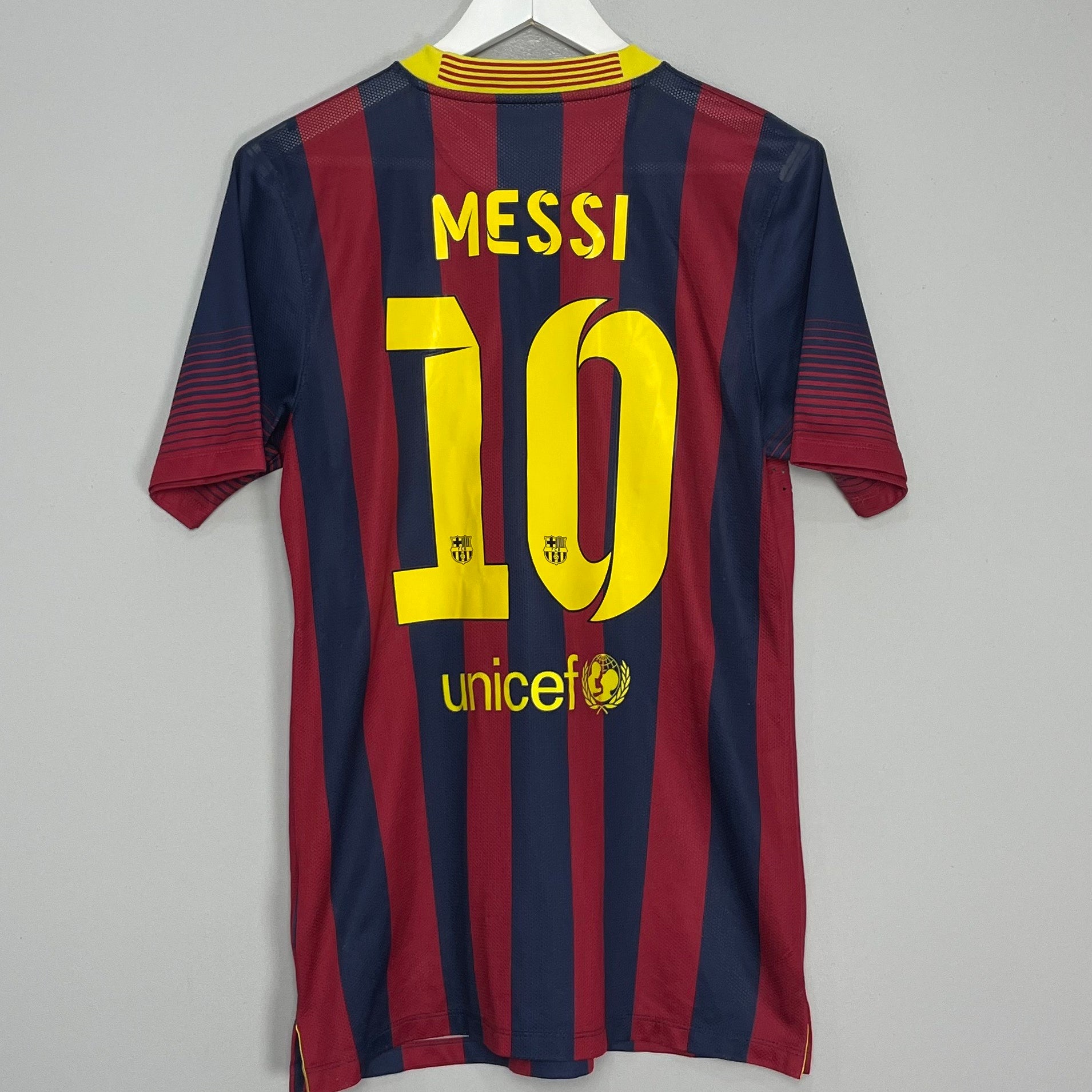 Shop 2013/14 BARCELONA MESSI #10 *AUTHENTIC* HOME SHIRT (L) NIKE, classic football shirts, vintage football shirts & retro soccer jerseys at Cult Kits