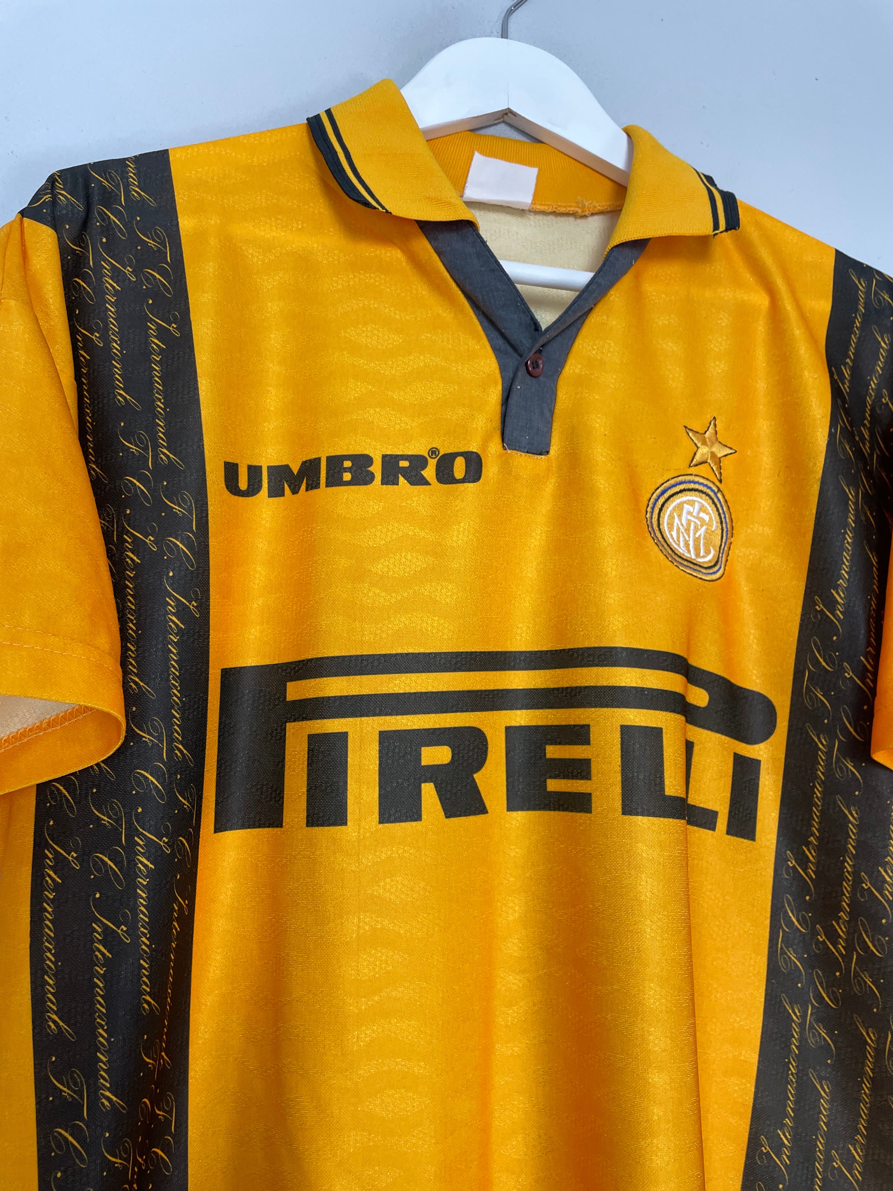 Shop 1996/97 INTER MILAN ZAMORANO #9 THIRD SHIRT (M) UMBRO, classic football shirts, vintage football shirts & retro soccer jerseys at Cult Kits