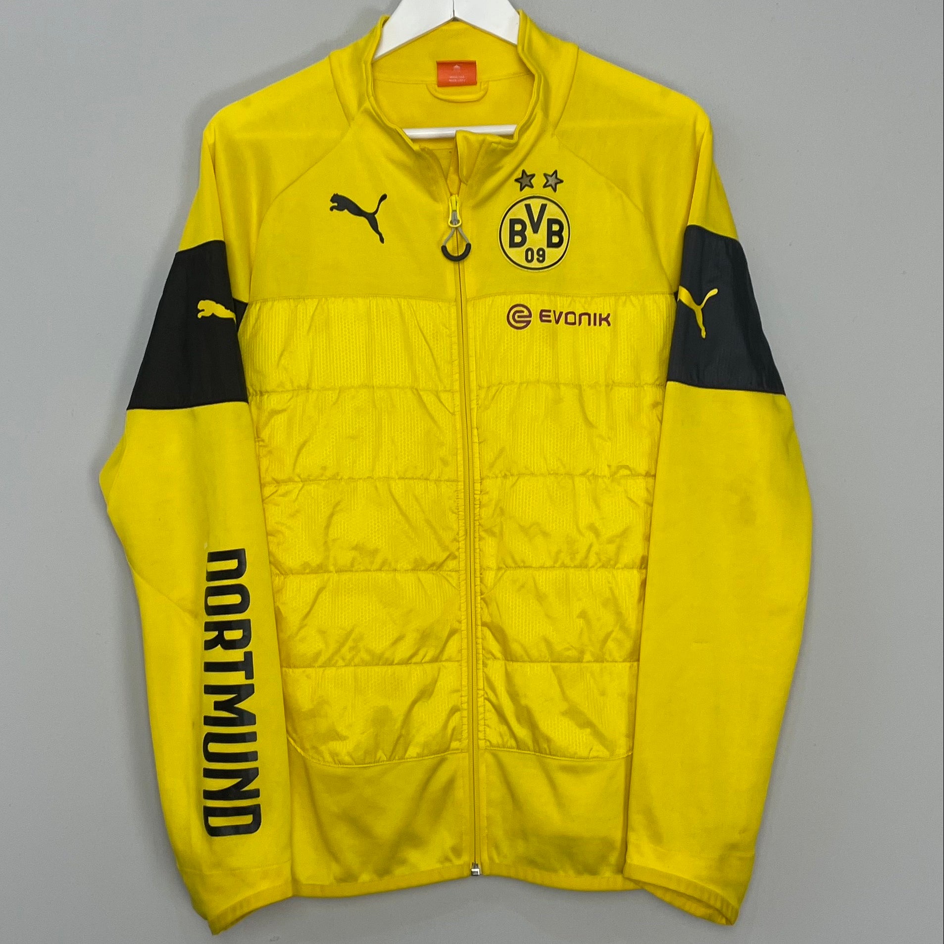 Shop 2014/15 DORTMUND TRACK JACKET (M) PUMA, classic football shirts, vintage football shirts & retro soccer jerseys at Cult Kits