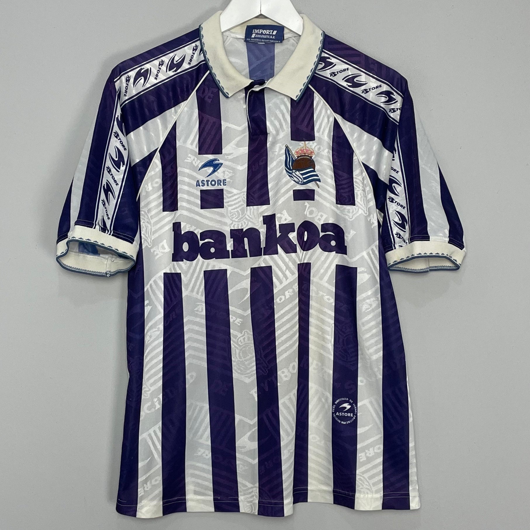 Shop 1994/95 REAL SOCIEDAD HOME SHIRT (L) ASTORE, classic football shirts, vintage football shirts & retro soccer jerseys at Cult Kits