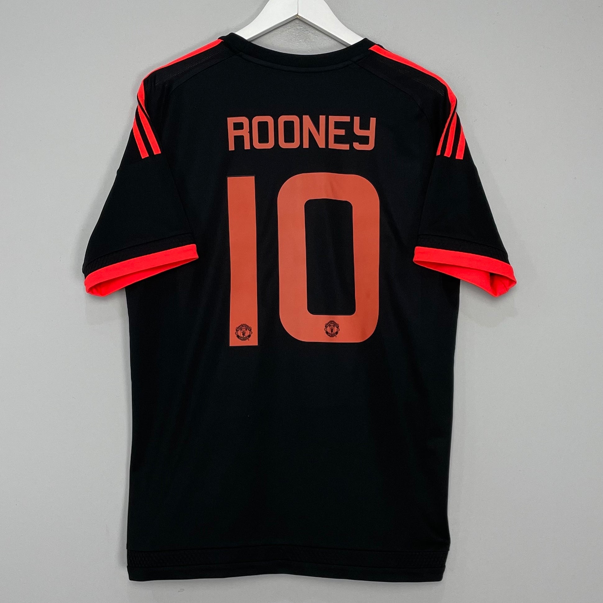 Shop 2015/16 MANCHESTER UNITED ROONEY #10 THIRD SHIRT (L) ADIDAS, classic football shirts, vintage football shirts & retro soccer jerseys at Cult Kits