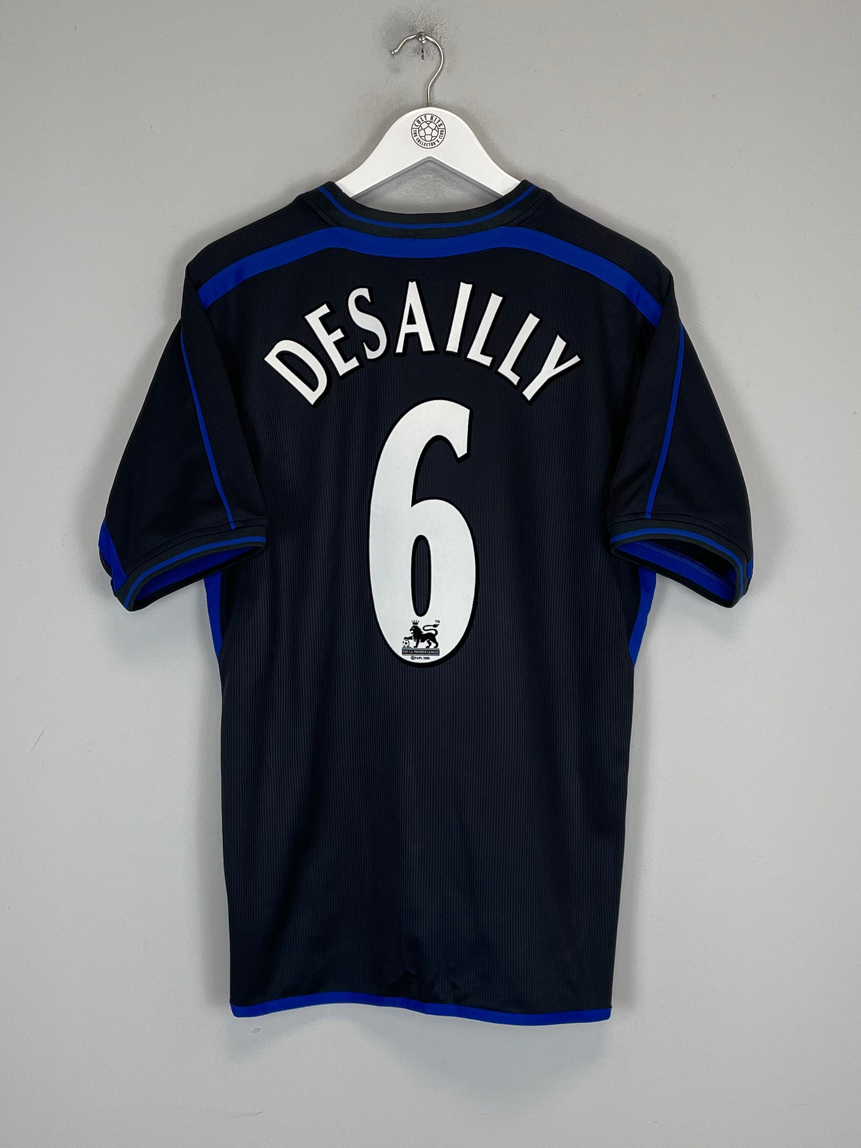 Shop 2002/03 CHELSEA DESAILLY #6 AWAY SHIRT (M) UMBRO, classic football shirts, vintage football shirts & retro soccer jerseys at Cult Kits