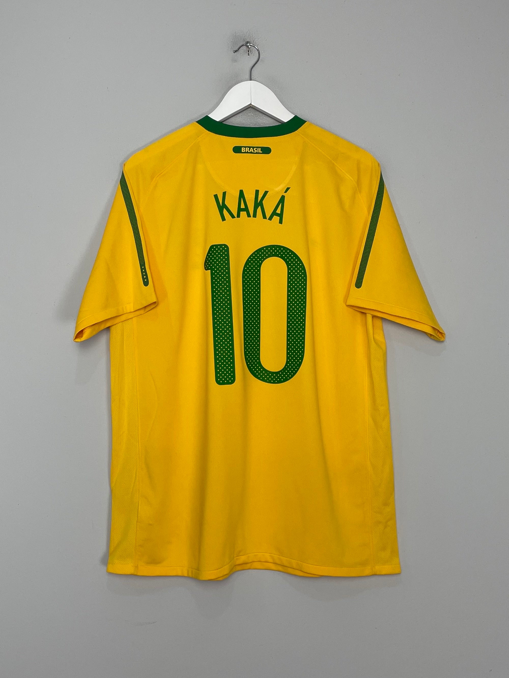 Shop 2010/11 BRAZIL KAKA #10 HOME SHIRT (XL) NIKE, classic football shirts, vintage football shirts & retro soccer jerseys at Cult Kits