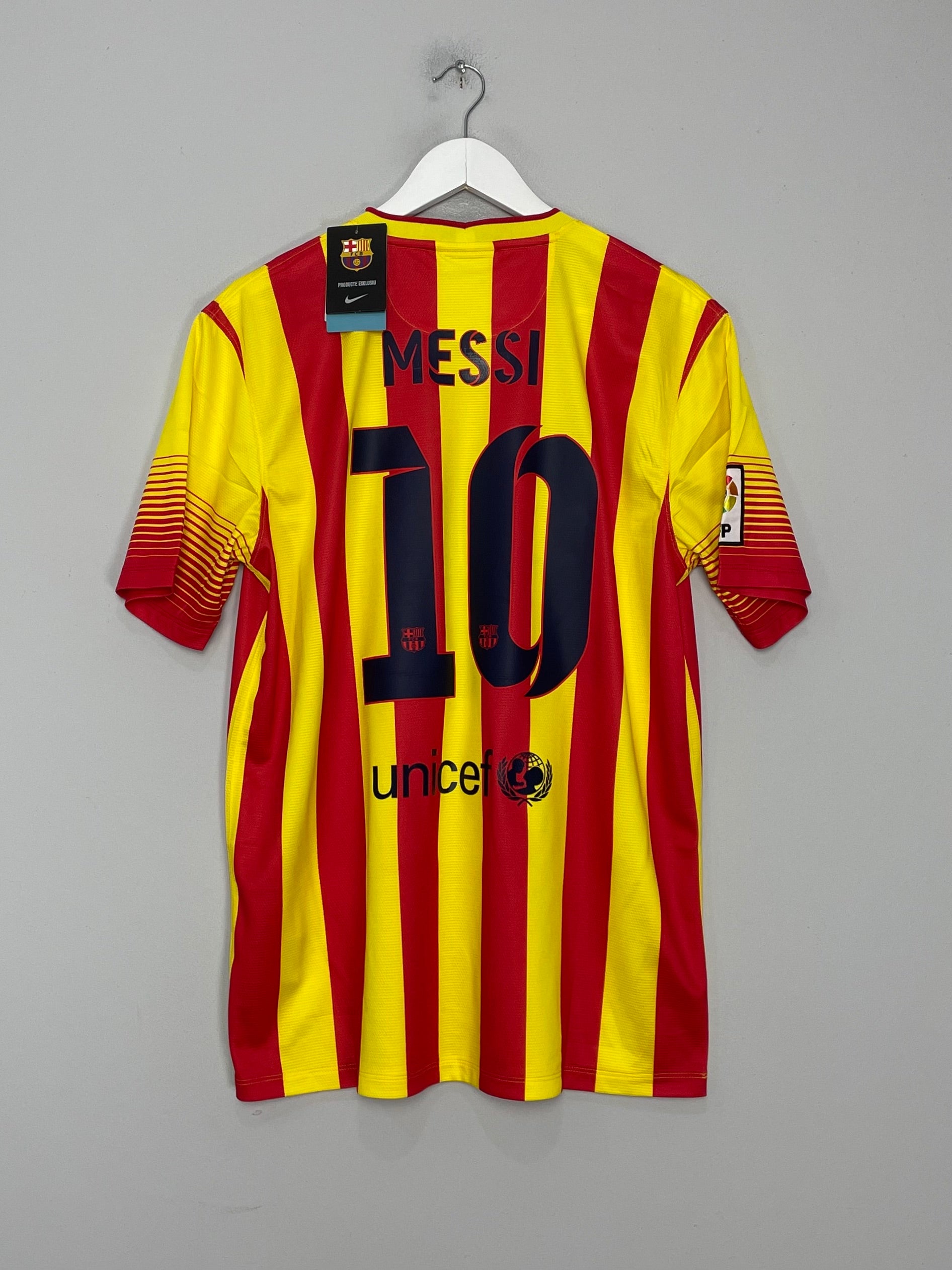 Shop 2013/14 BARCELONA MESSI #10 *BNWT* AWAY SHIRT (L) NIKE, classic football shirts, vintage football shirts & retro soccer jerseys at Cult Kits