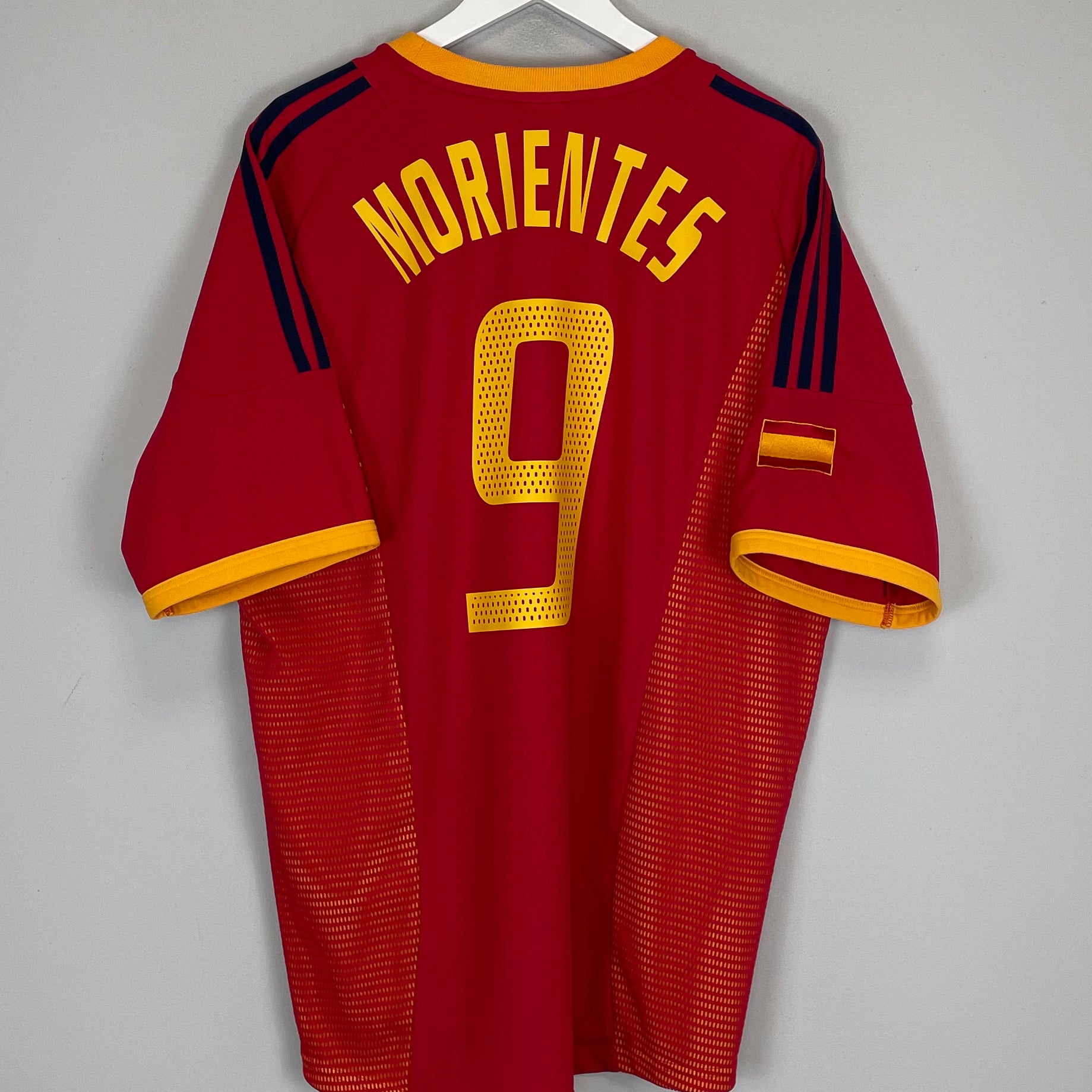 Shop 2002/04 SPAIN MORIENTES #9 HOME SHIRT (XL) ADIDAS, classic football shirts, vintage football shirts & retro soccer jerseys at Cult Kits