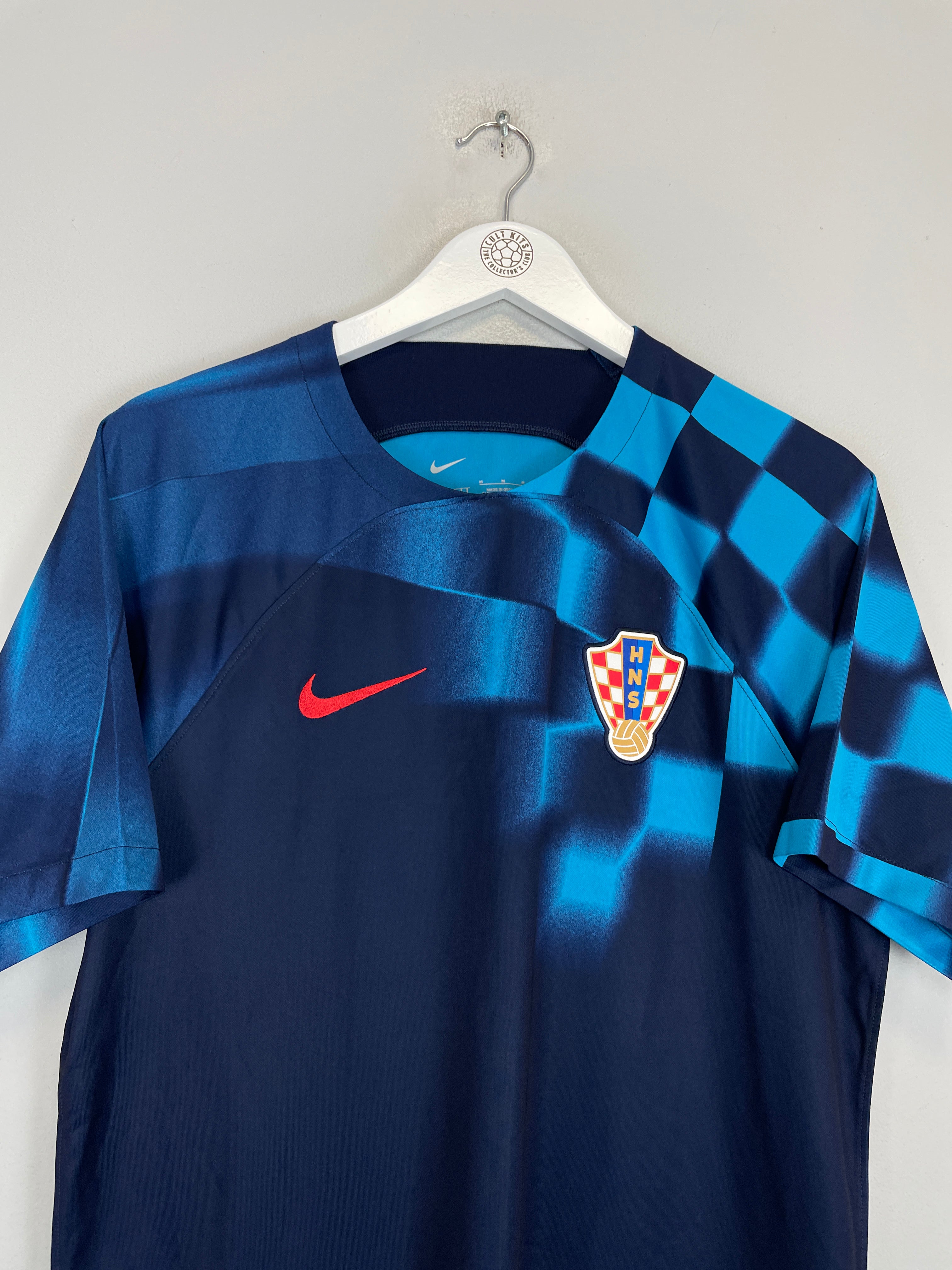 Shop 2022/23 CROATIA AWAY SHIRT (M) NIKE, classic football shirts, vintage football shirts & retro soccer jerseys at Cult Kits