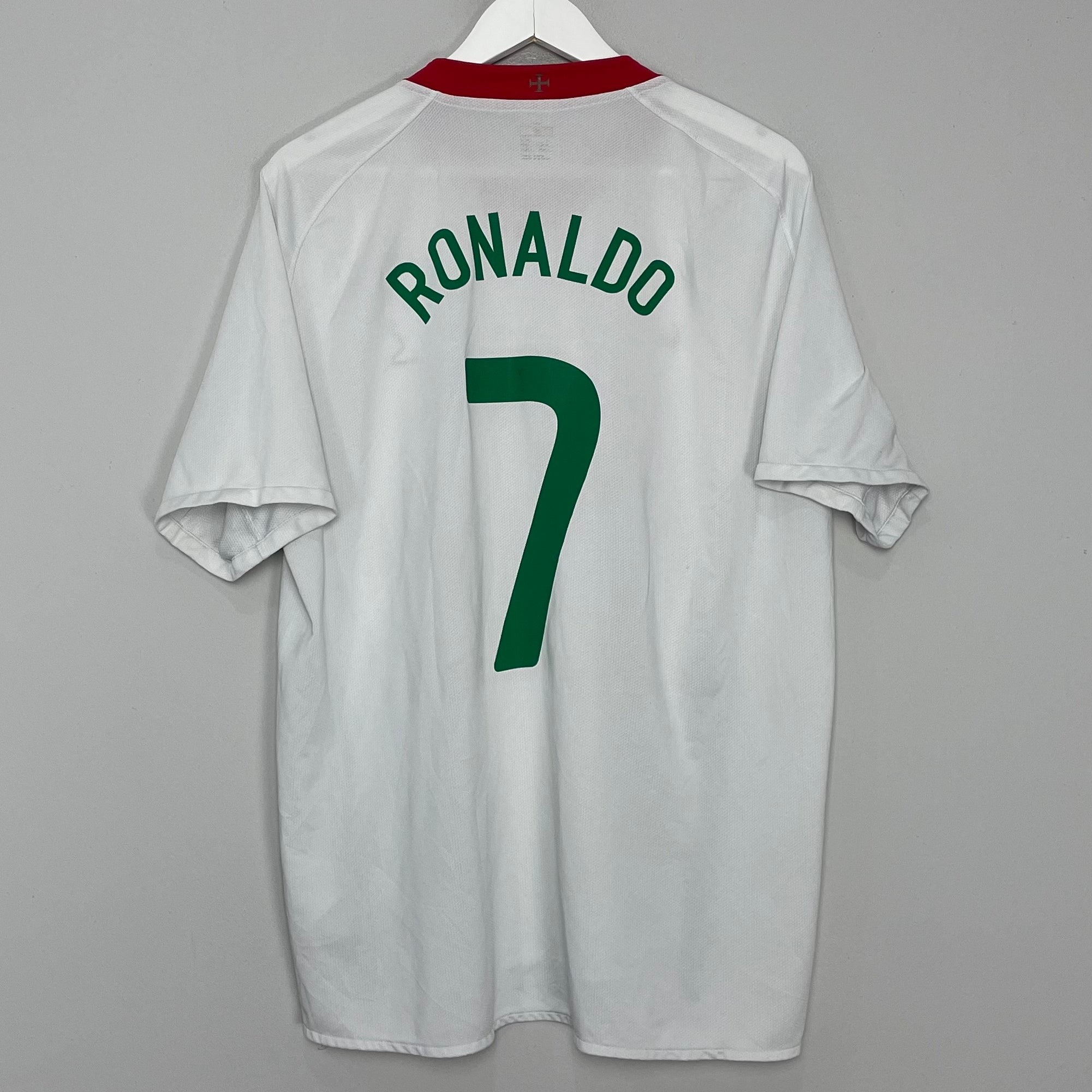 Shop 2008/10 PORTUGAL RONALDO #7 AWAY SHIRT (XL) NIKE, classic football shirts, vintage football shirts & retro soccer jerseys at Cult Kits