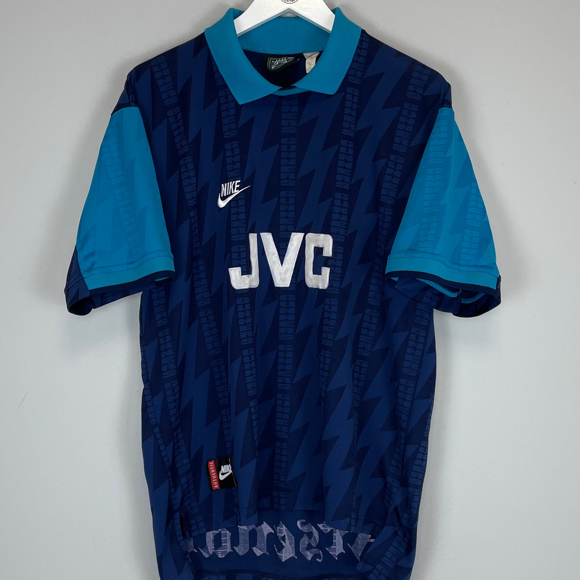 Shop 1995/96 ARSENAL #17 AWAY SHIRT (L) NIKE, classic football shirts, vintage football shirts & retro soccer jerseys at Cult Kits