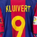 2000/01 BARCELONA KLUIVERT #9 HOME SHIRT (L) NIKE