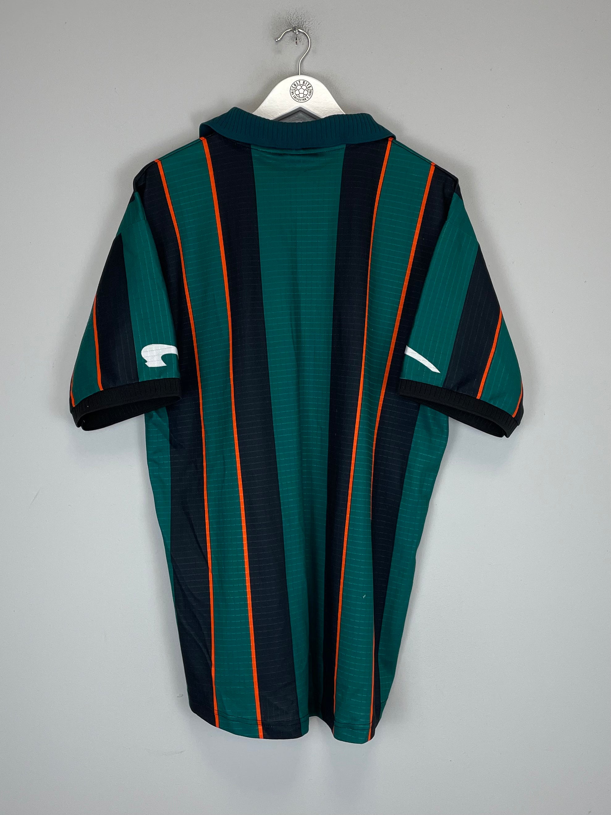 Shop 1999/00 VENEZIA HOME SHIRT (XL) KRONOS, classic football shirts, vintage football shirts & retro soccer jerseys at Cult Kits