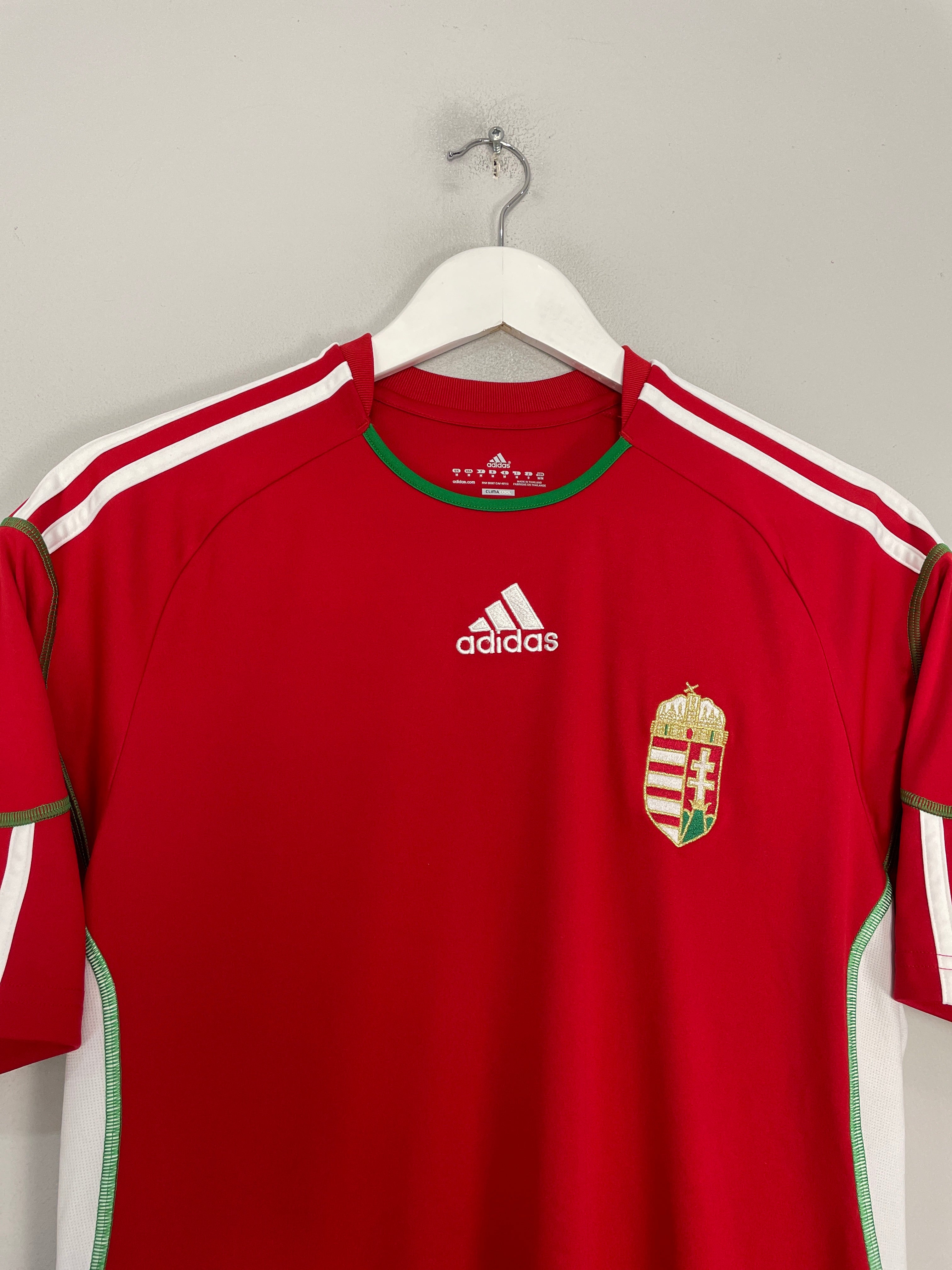 Shop 2010/12 HUNGARY HOME SHIRT (M) ADIDAS, classic football shirts, vintage football shirts & retro soccer jerseys at Cult Kits