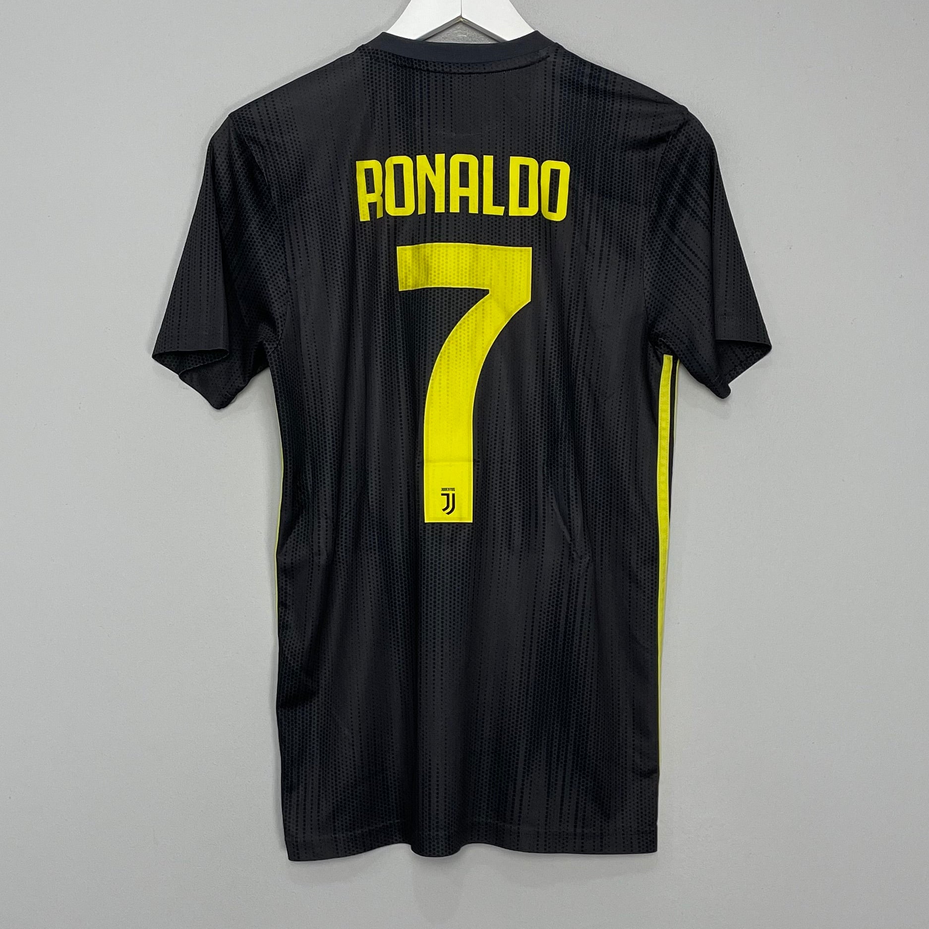 Shop 2018/19 JUVENTUS RONALDO #7 THIRD SHIRT (S) ADIDAS, classic football shirts, vintage football shirts & retro soccer jerseys at Cult Kits
