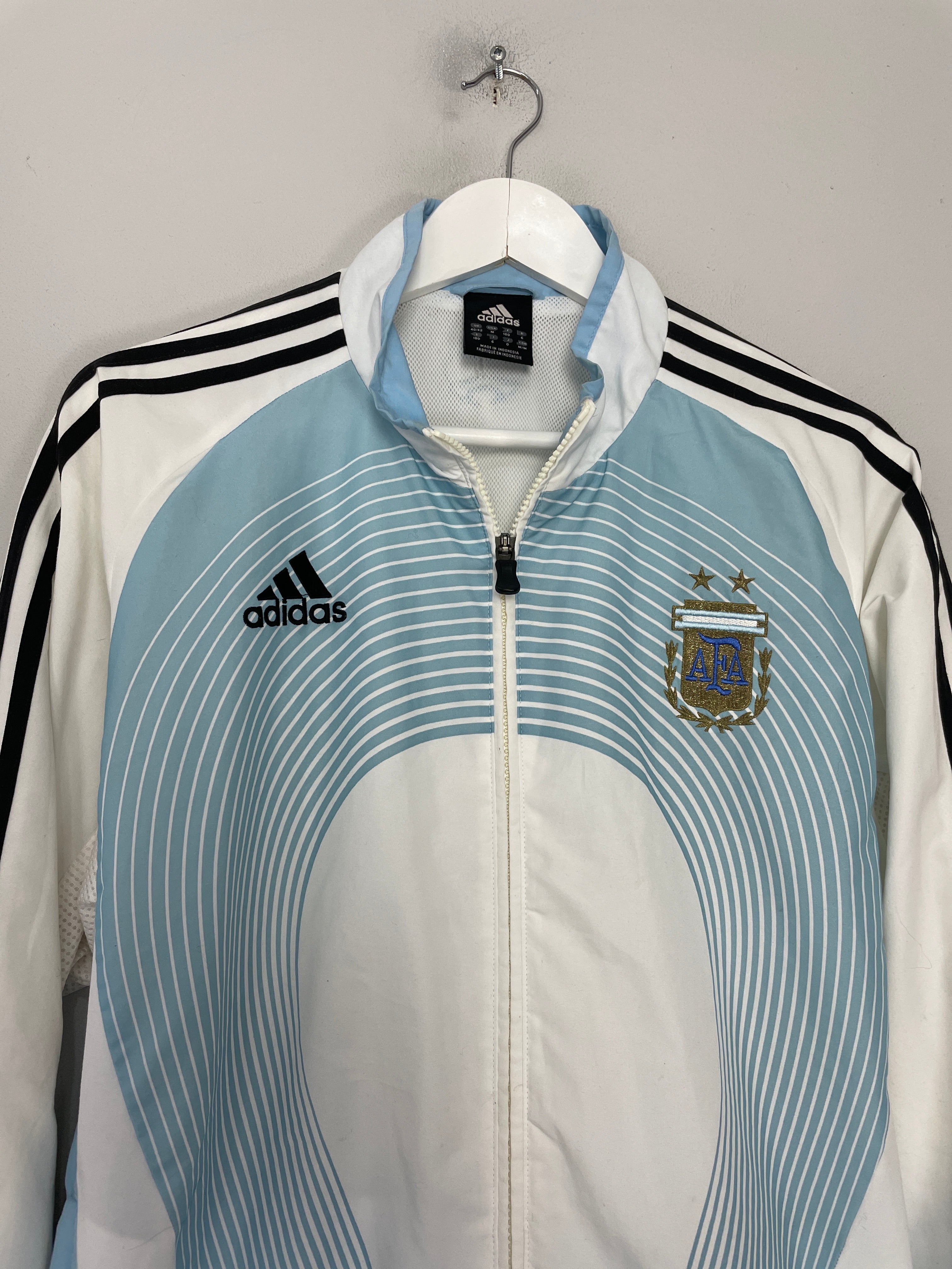 Shop 2006/07 ARGENTINA TRACK JACKET (M) ADIDAS, classic football shirts, vintage football shirts & retro soccer jerseys at Cult Kits