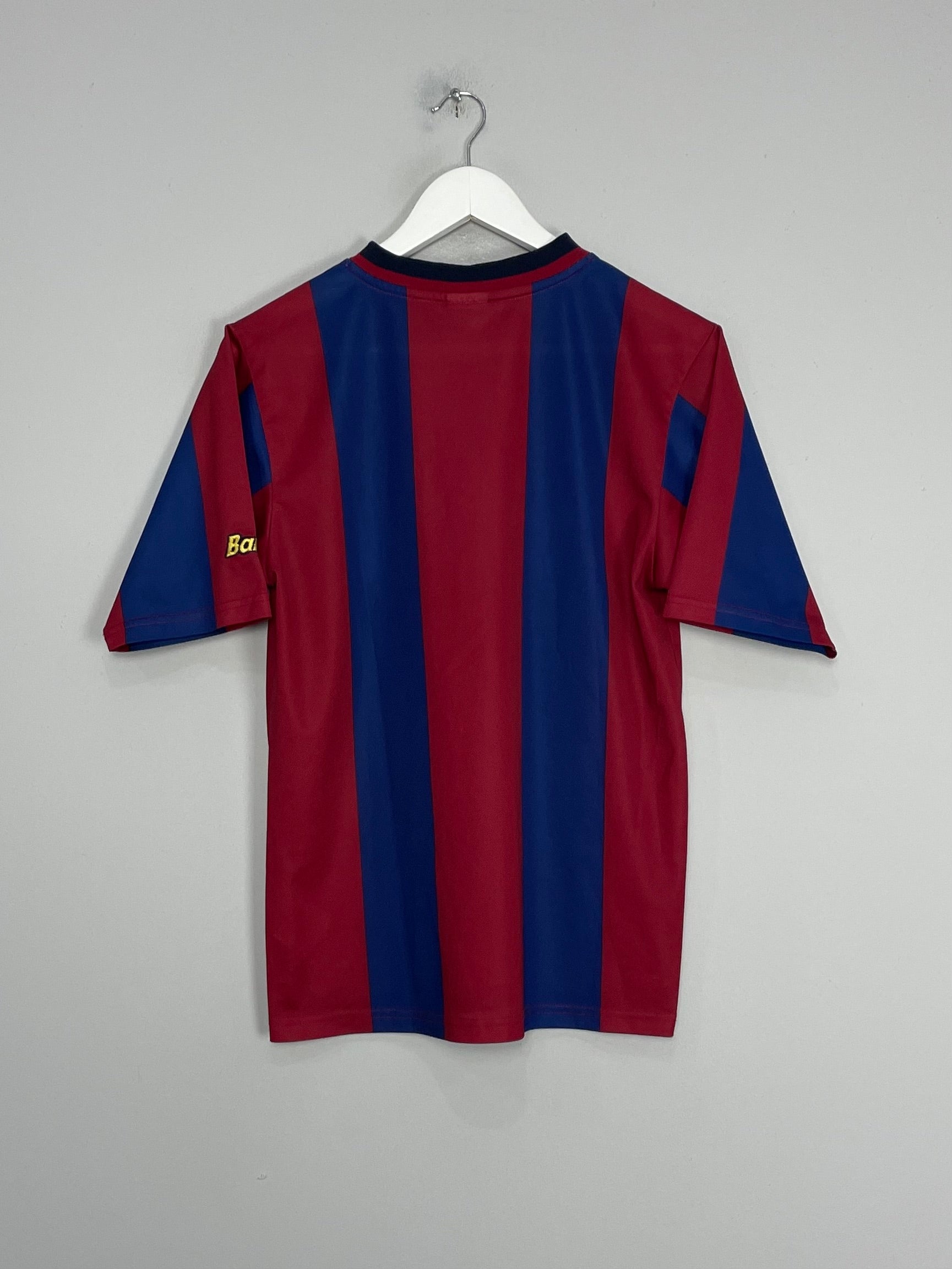 Shop 1998/00 BARCELONA HOME SHIRT (XL.KIDS) NIKE, classic football shirts, vintage football shirts & retro soccer jerseys at Cult Kits