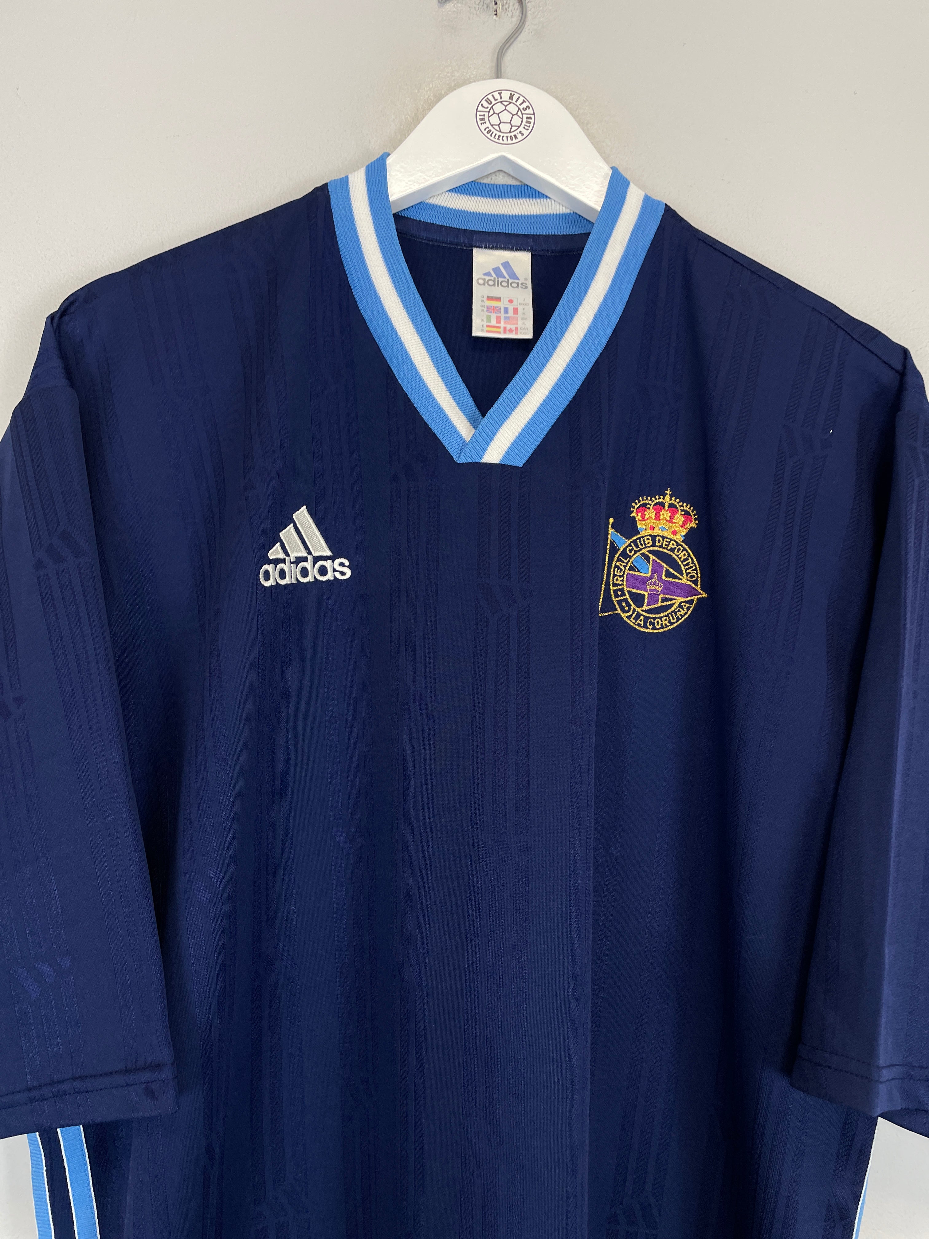 Shop 2000/01 DEPORTIVO LA CORUNA TRAINING SHIRT (XL) ADIDAS, classic football shirts, vintage football shirts & retro soccer jerseys at Cult Kits