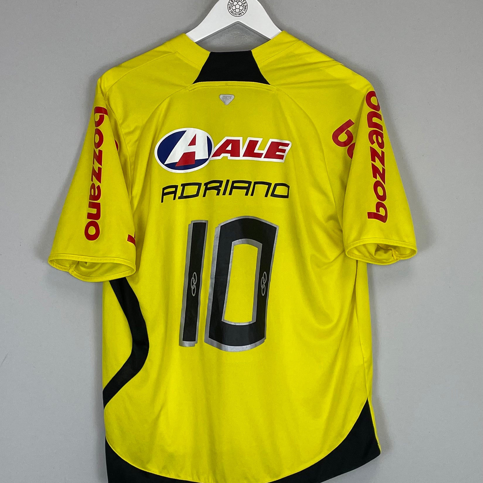 Shop 2009 FLAMENGO ADRIANO #10 AWAY SHIRT (M) OLYMPIKUS, classic football shirts, vintage football shirts & retro soccer jerseys at Cult Kits