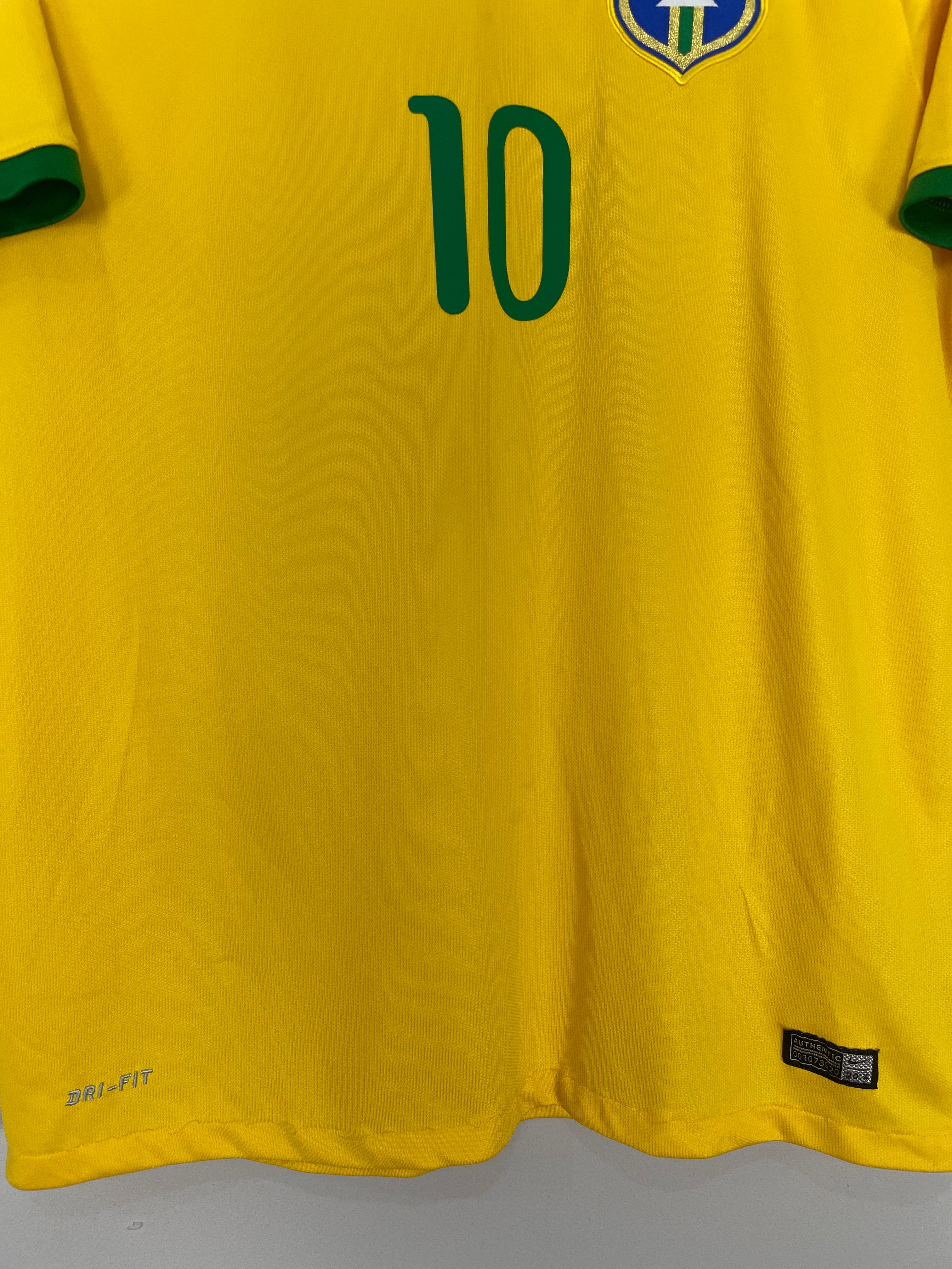 Shop 2014/15 BRAZIL NEYMAR JR #10 HOME SHIRT (L) NIKE, classic football shirts, vintage football shirts & retro soccer jerseys at Cult Kits