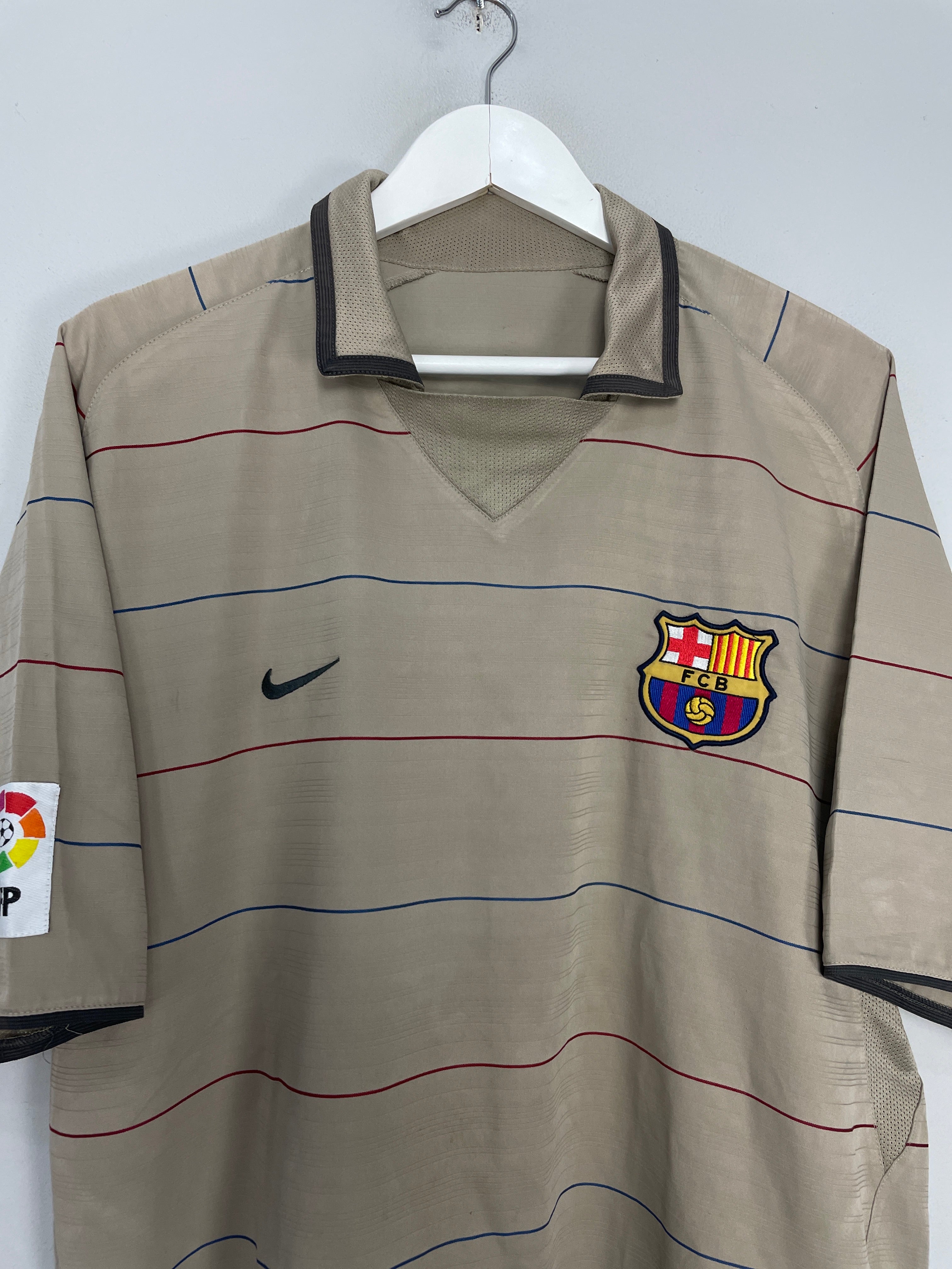 Shop 2003/04 BARCELONA RONALDINHO #10 AWAY SHIRT (XL) NIKE, classic football shirts, vintage football shirts & retro soccer jerseys at Cult Kits