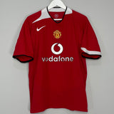 Shop 2004/06 MANCHESTER UNITED RONALDO #7 HOME SHIRT (L) NIKE, classic football shirts, vintage football shirts & retro soccer jerseys at Cult Kits