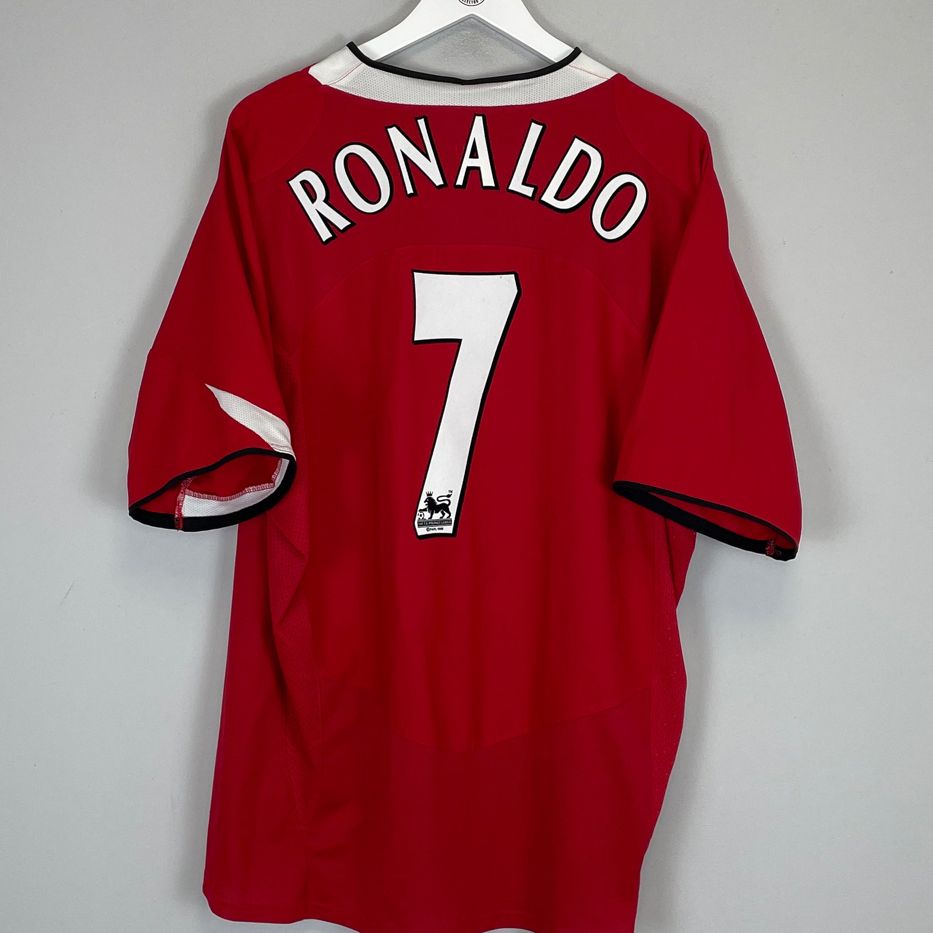 Shop 2004/05 MANCHESTER UNITED RONALDO #7 HOME SHIRT (XXXL) NIKE, classic football shirts, vintage football shirts & retro soccer jerseys at Cult Kits
