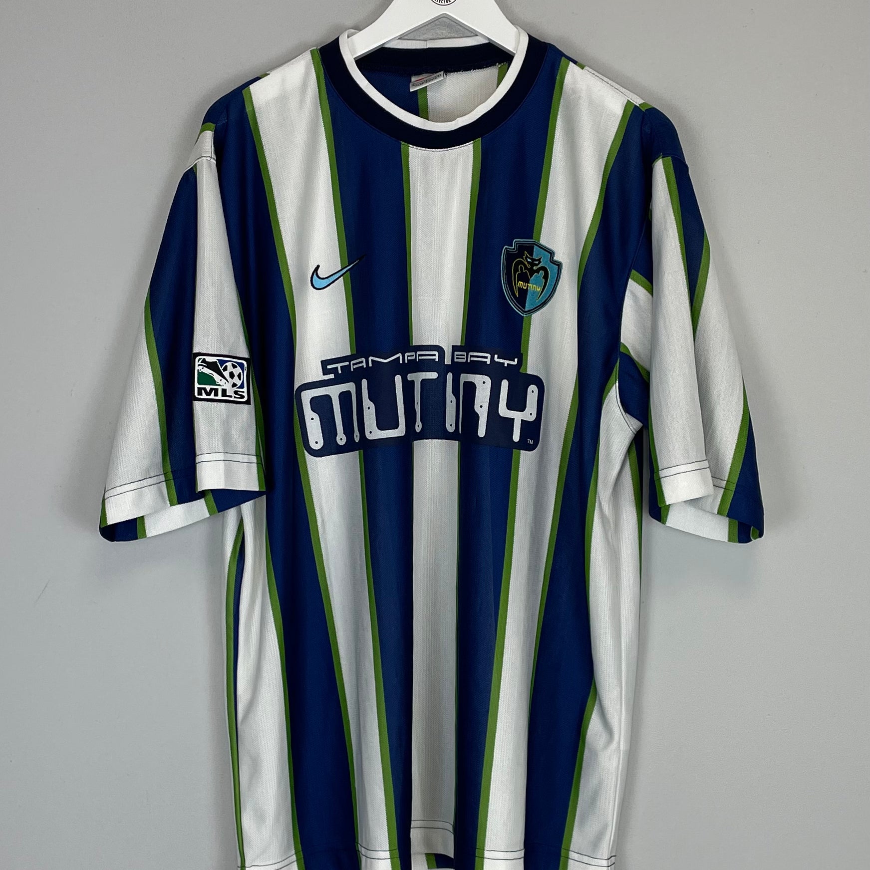 Shop 1998/99 TAMPA BAY MUTINY AWAY SHIRT (L) NIKE, classic football shirts, vintage football shirts & retro soccer jerseys at Cult Kits