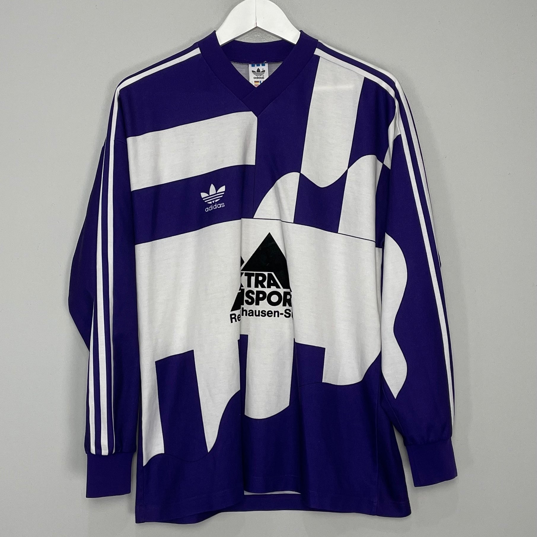 Shop 1992/93 ADIDAS TEMPLATE SHIRT #4 (L), classic football shirts, vintage football shirts & retro soccer jerseys at Cult Kits