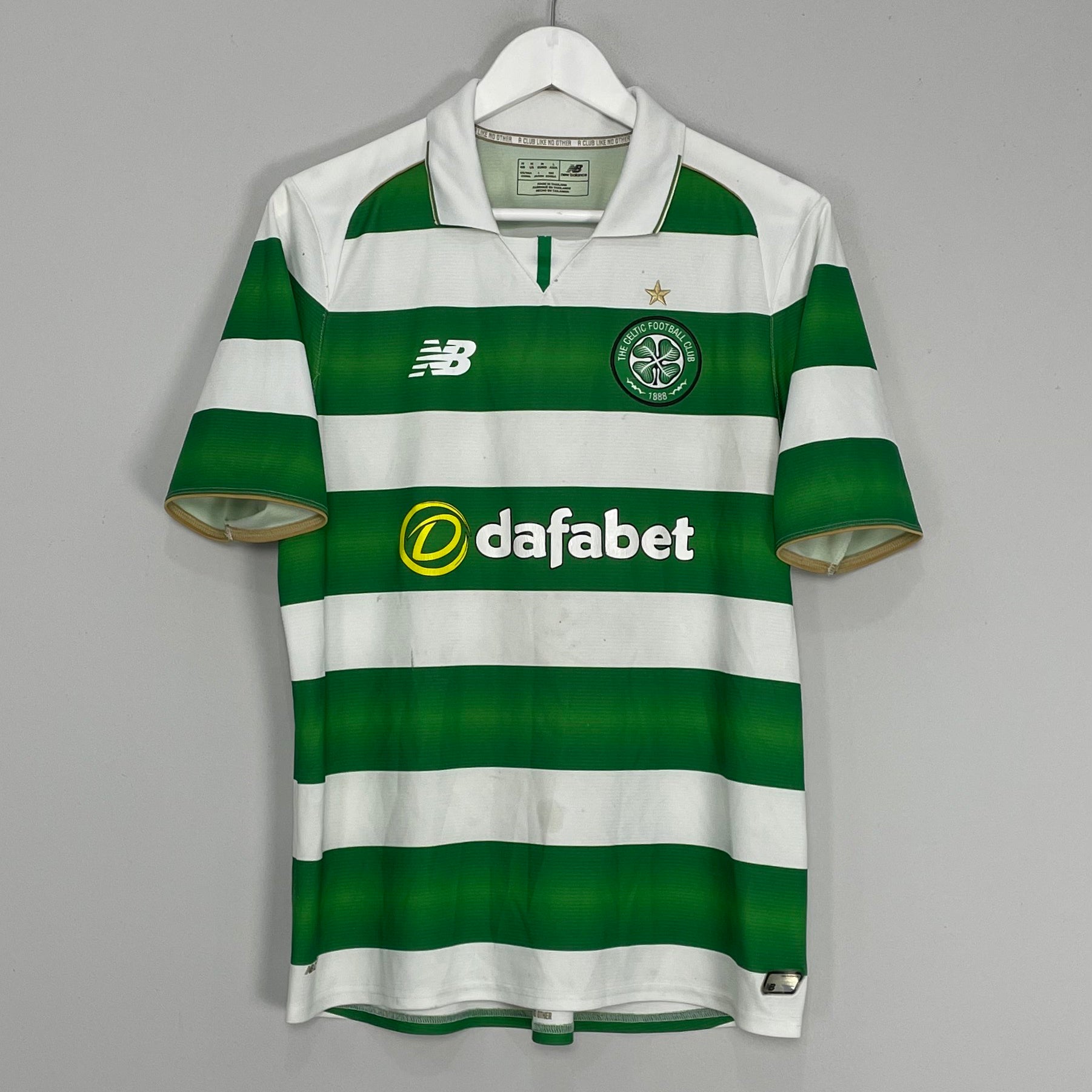 Shop 2016/17 CELTIC HOME SHIRT (M) NEW BALANCE, classic football shirts, vintage football shirts & retro soccer jerseys at Cult Kits