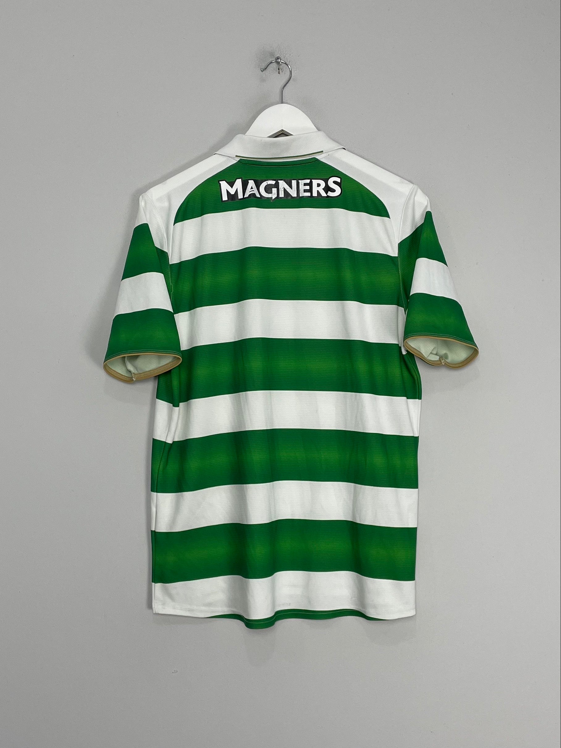 Shop 2016/17 CELTIC HOME SHIRT (M) NEW BALANCE, classic football shirts, vintage football shirts & retro soccer jerseys at Cult Kits