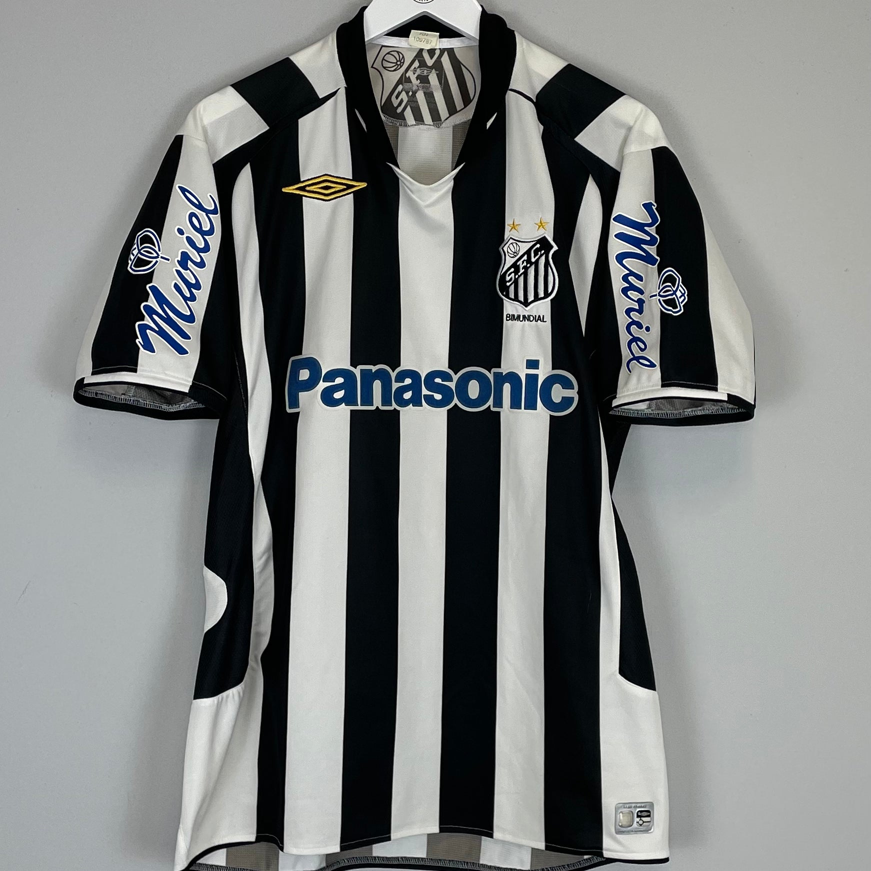 Shop 2005 SANTOS AWAY SHIRT (L) UMBRO, classic football shirts, vintage football shirts & retro soccer jerseys at Cult Kits