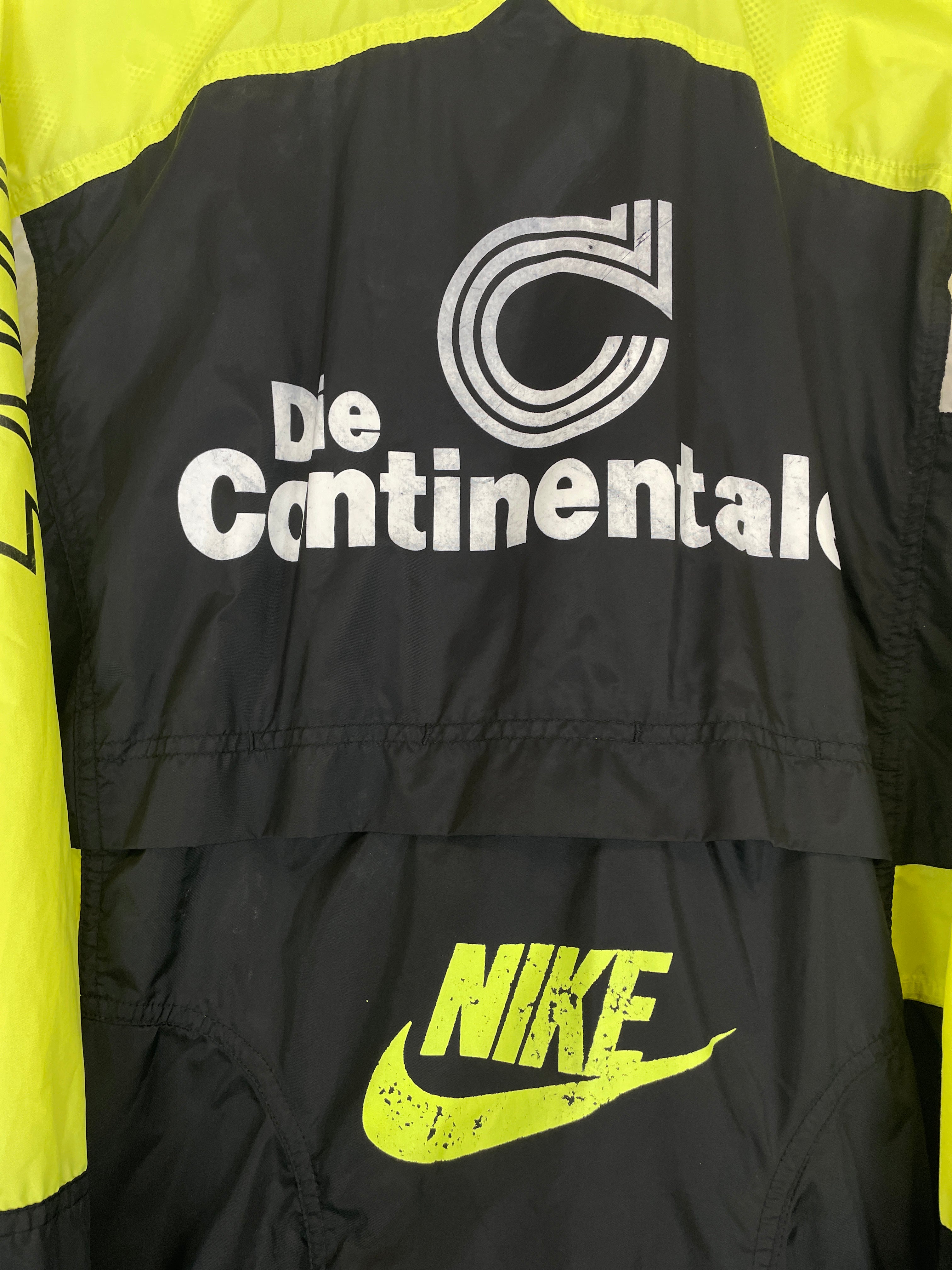 Shop 1996/97 DORTMUND TRACK JACKET (M) NIKE, classic football shirts, vintage football shirts & retro soccer jerseys at Cult Kits