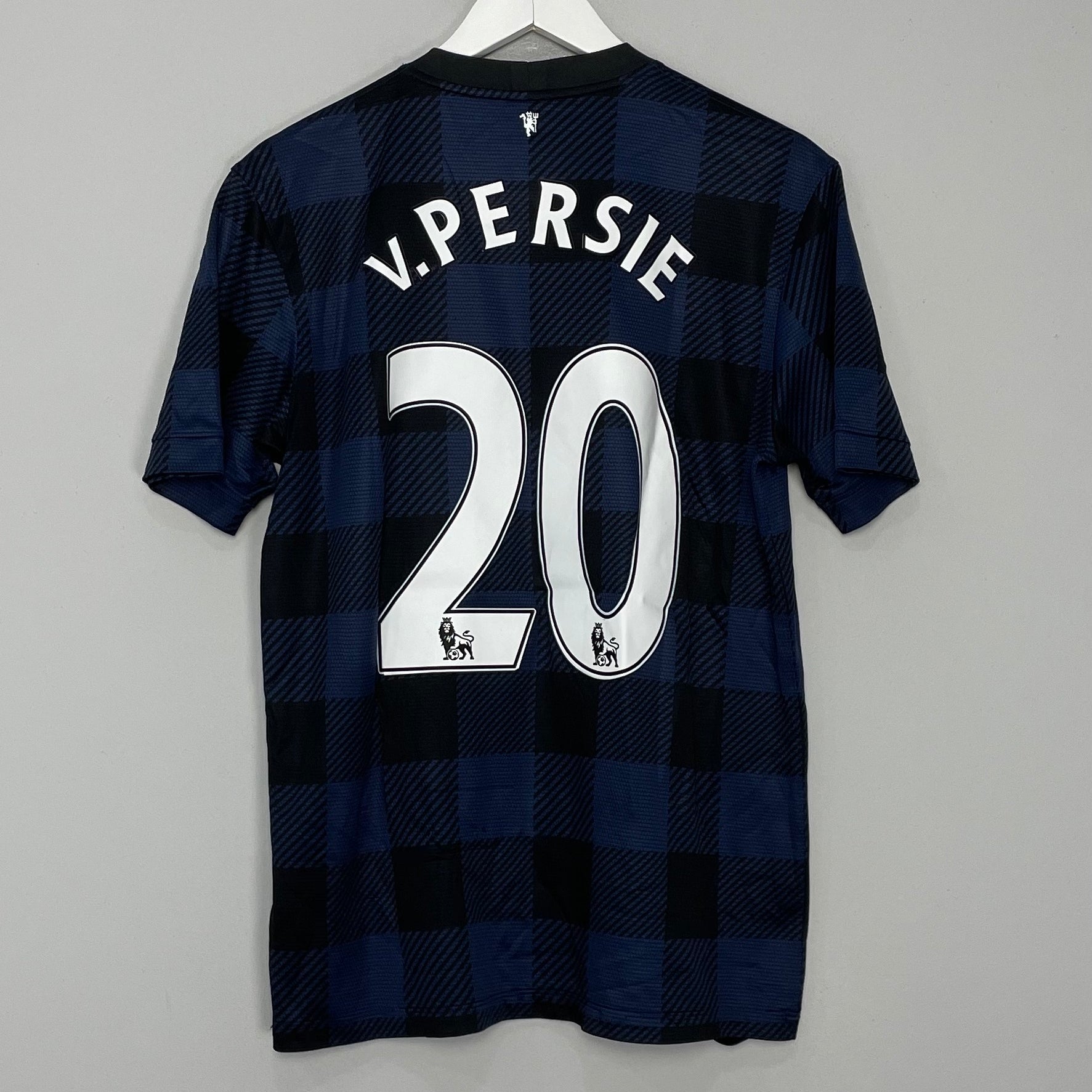 Shop 2013/14 MANCHESTER UNITED V.PERSIE #20 AWAY SHIRT (M) NIKE, classic football shirts, vintage football shirts & retro soccer jerseys at Cult Kits