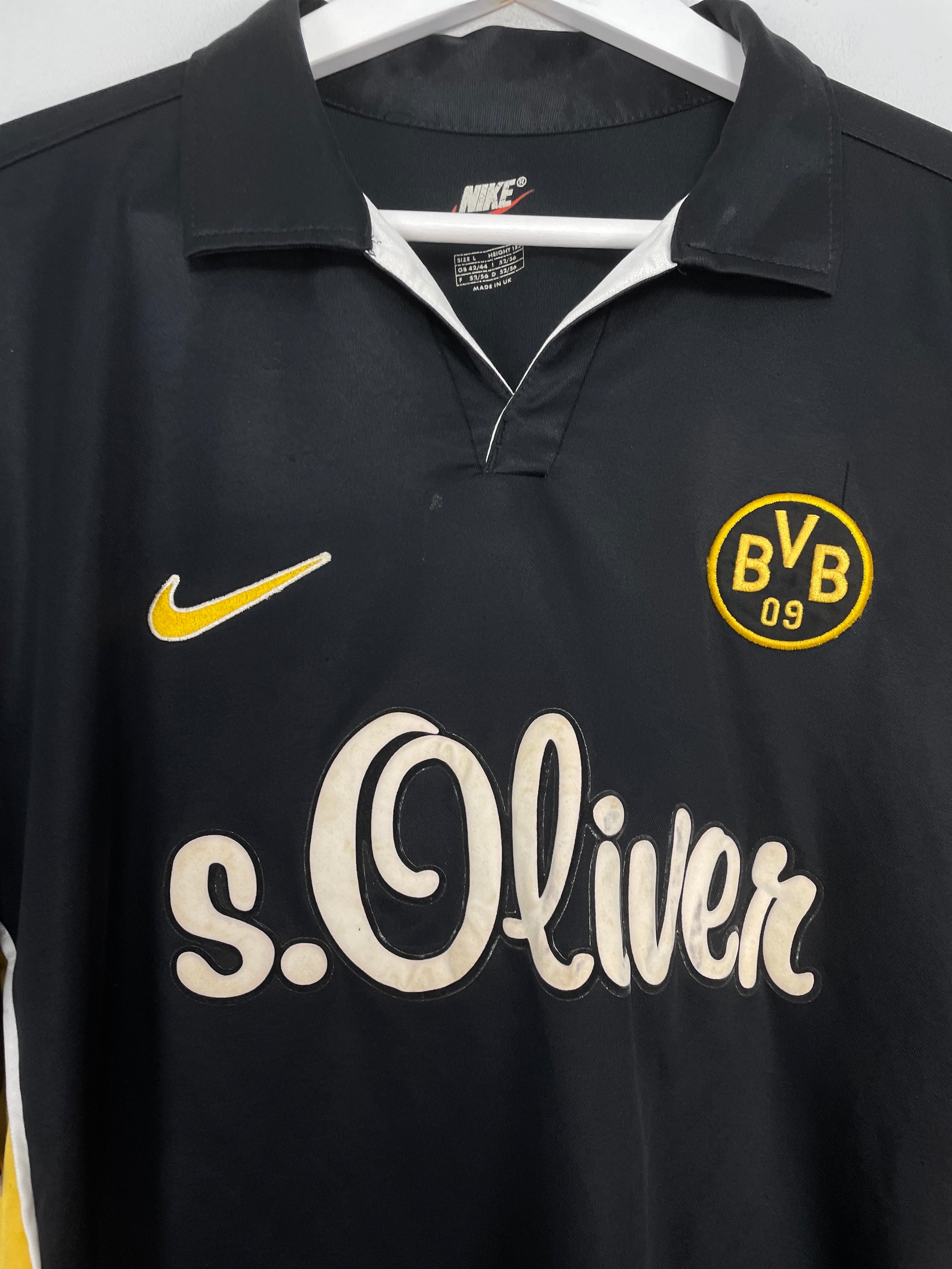 Shop 1998/00 DORTMUND MOLLER #10 AWAY SHIRT (L) NIKE, classic football shirts, vintage football shirts & retro soccer jerseys at Cult Kits