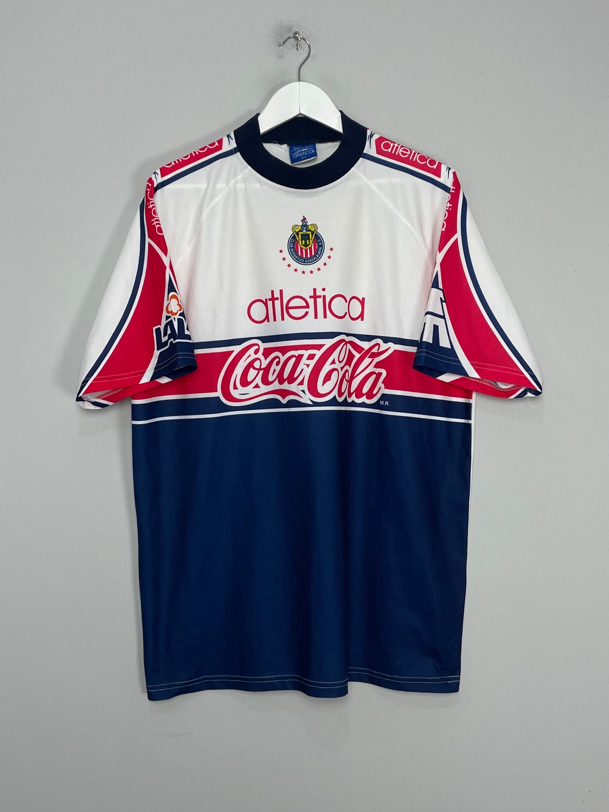 Shop 1998/99 CHIVAS GUADALAJARA TRAINING SHIRT (L) ATLETICA, classic football shirts, vintage football shirts & retro soccer jerseys at Cult Kits