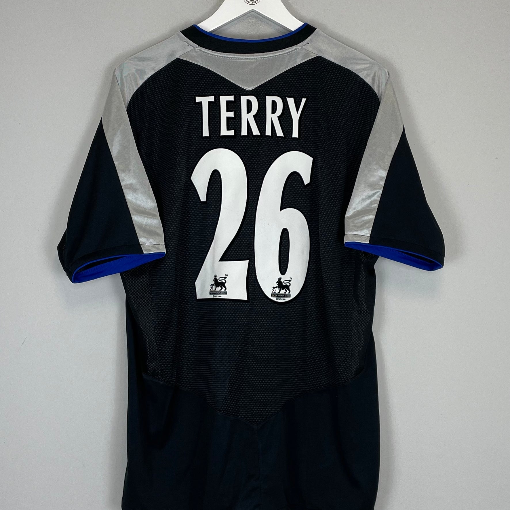 2004/05 CHELSEA TERRY #26 THIRD SHIRT (XL) UMBRO – Cult Kits