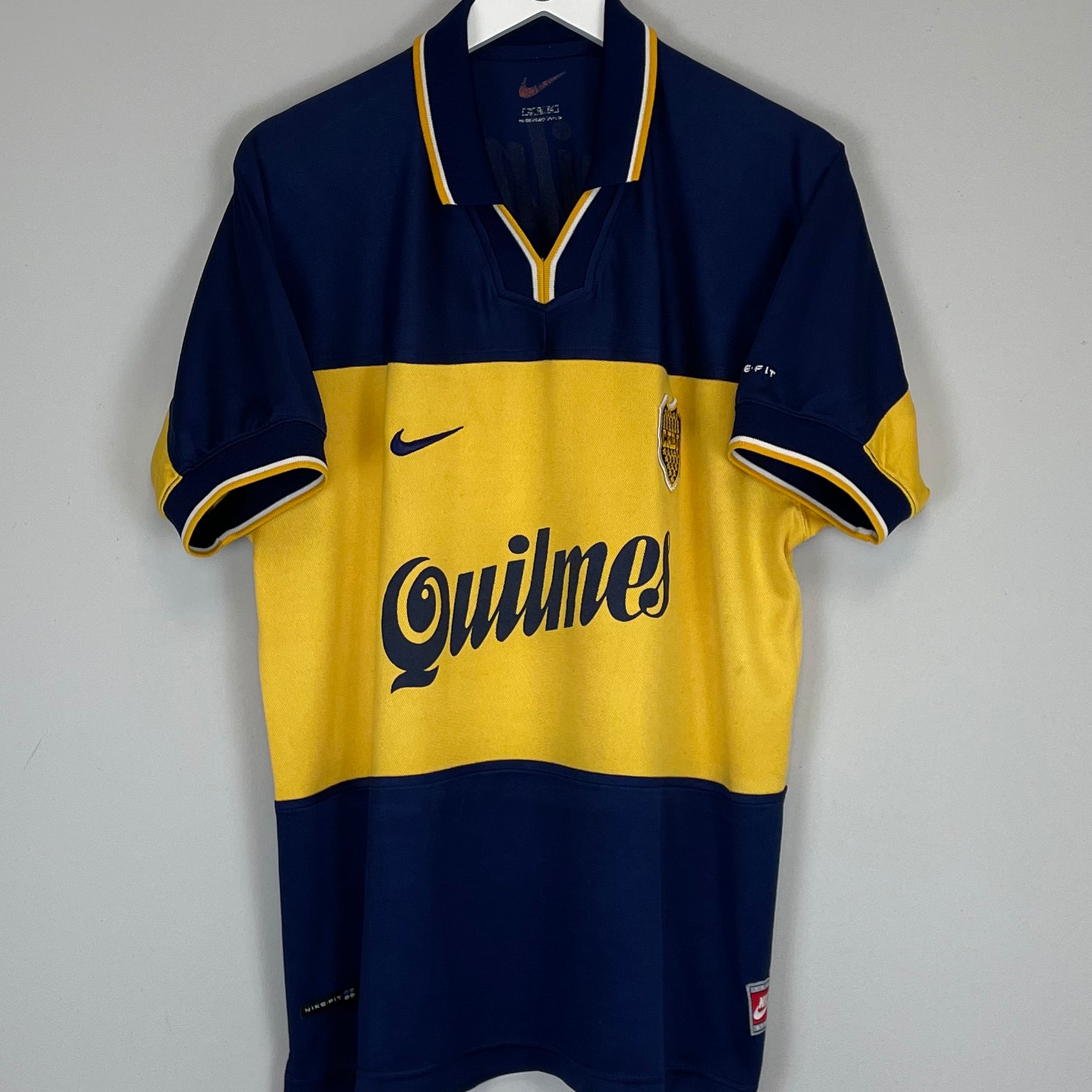 Shop 1998/00 BOCA JUNIORS HOME SHIRT (XL) NIKE, classic football shirts, vintage football shirts & retro soccer jerseys at Cult Kits