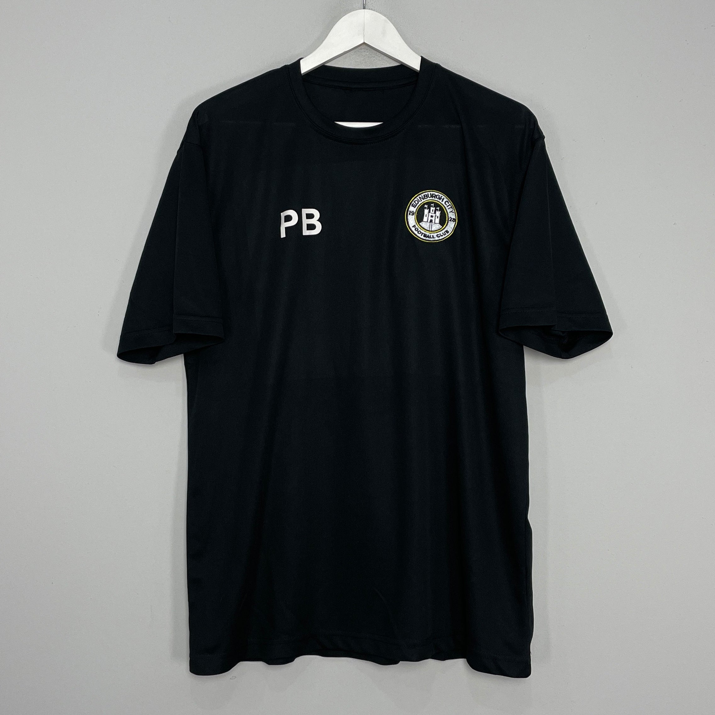 Shop 2016/17 EDINBURGH 'PB' *STAFF ISSUE* TRAINING SHIRT (L) OM, classic football shirts, vintage football shirts & retro soccer jerseys at Cult Kits
