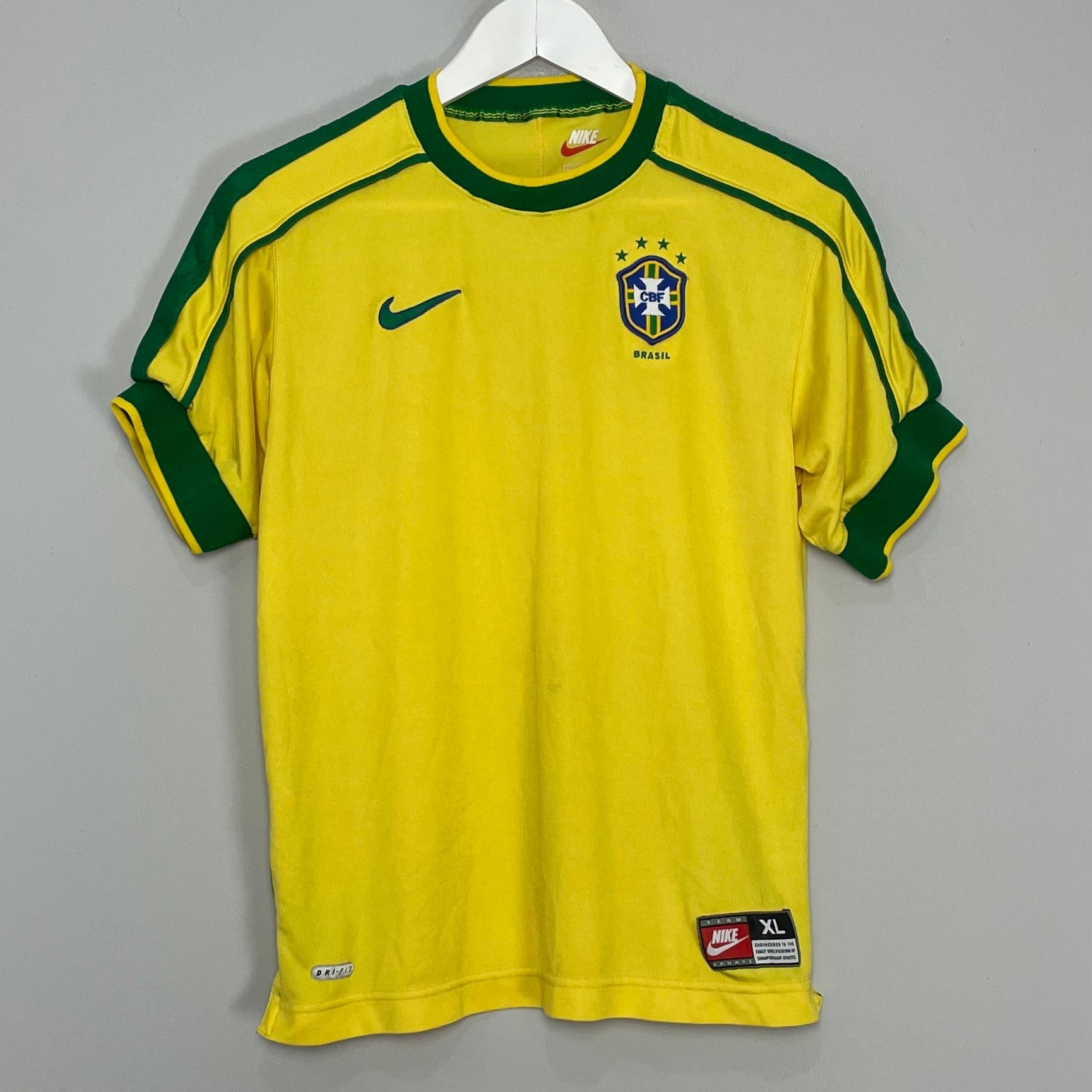 Shop 1998/00 BRAZIL HOME SHIRT (XL.KIDS) NIKE, classic football shirts, vintage football shirts & retro soccer jerseys at Cult Kits