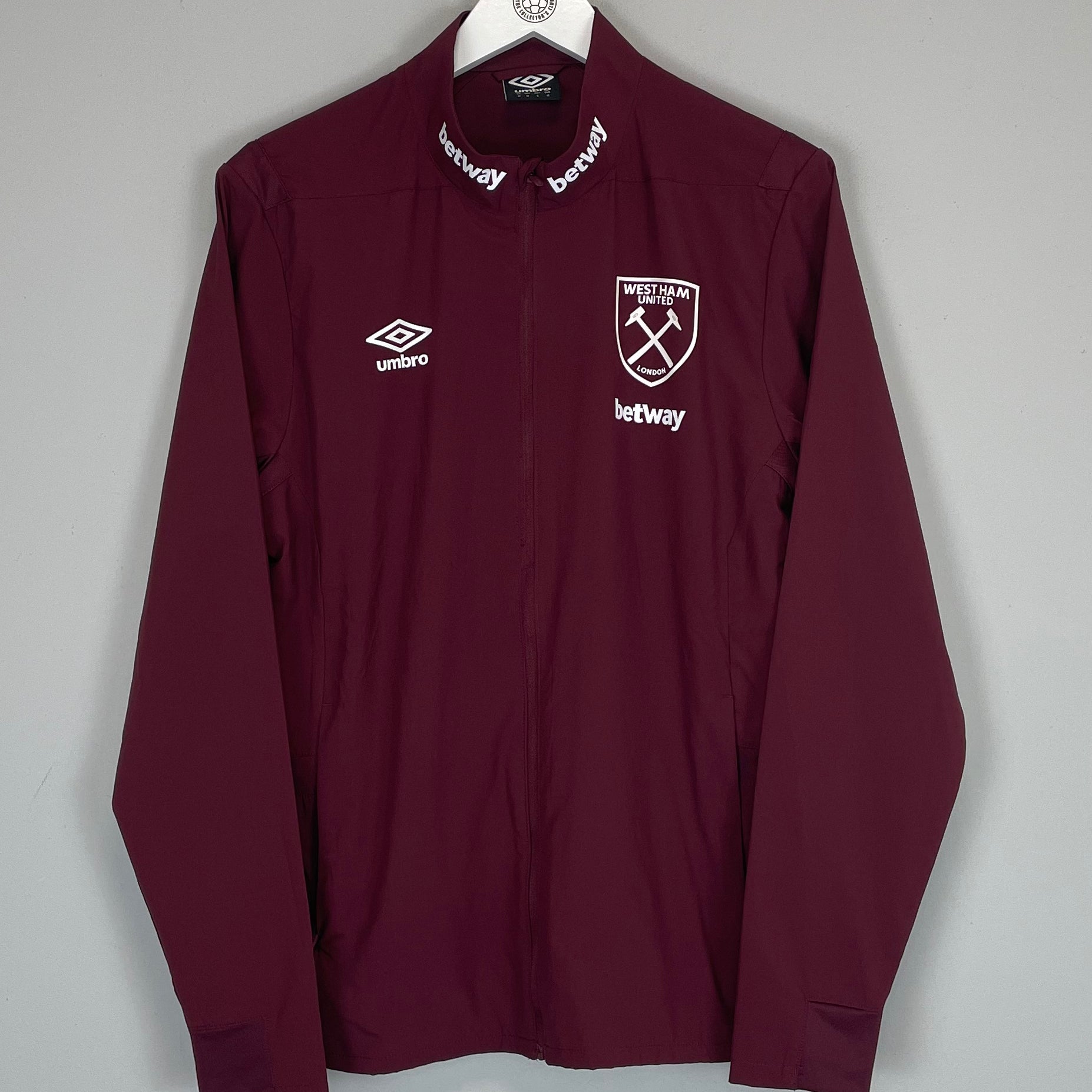 Shop 2022/23 WEST HAM TRACK JACKET (M) UMBRO, classic football shirts, vintage football shirts & retro soccer jerseys at Cult Kits