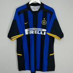 Shop 2002/03 INTER MILAN BATISTUTA #19 HOME SHIRT (XL) NIKE, classic football shirts, vintage football shirts & retro soccer jerseys at Cult Kits