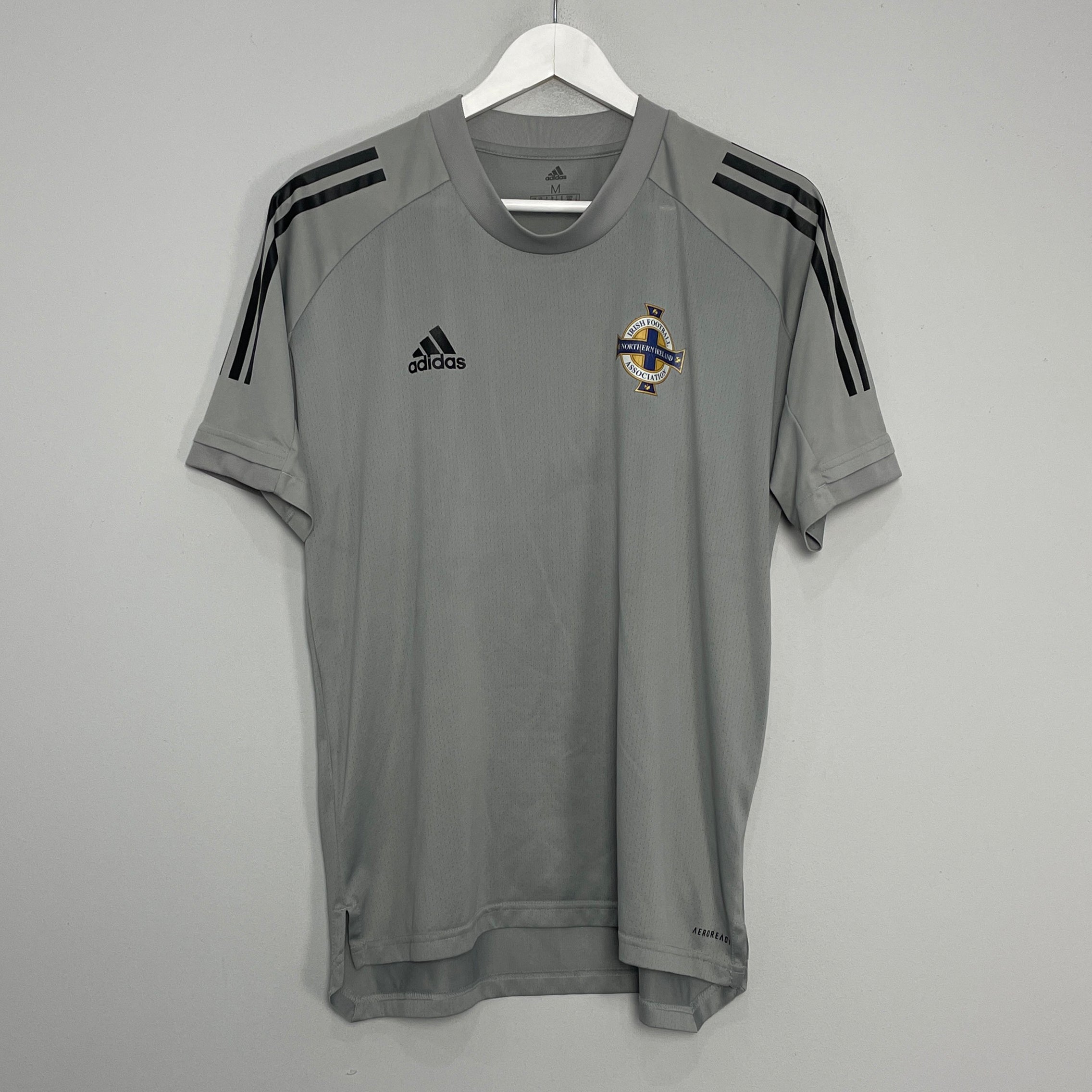 Shop 2019/20 NORTHERN IRELAND TRAINING SHIRT (M) ADIDAS, classic football shirts, vintage football shirts & retro soccer jerseys at Cult Kits