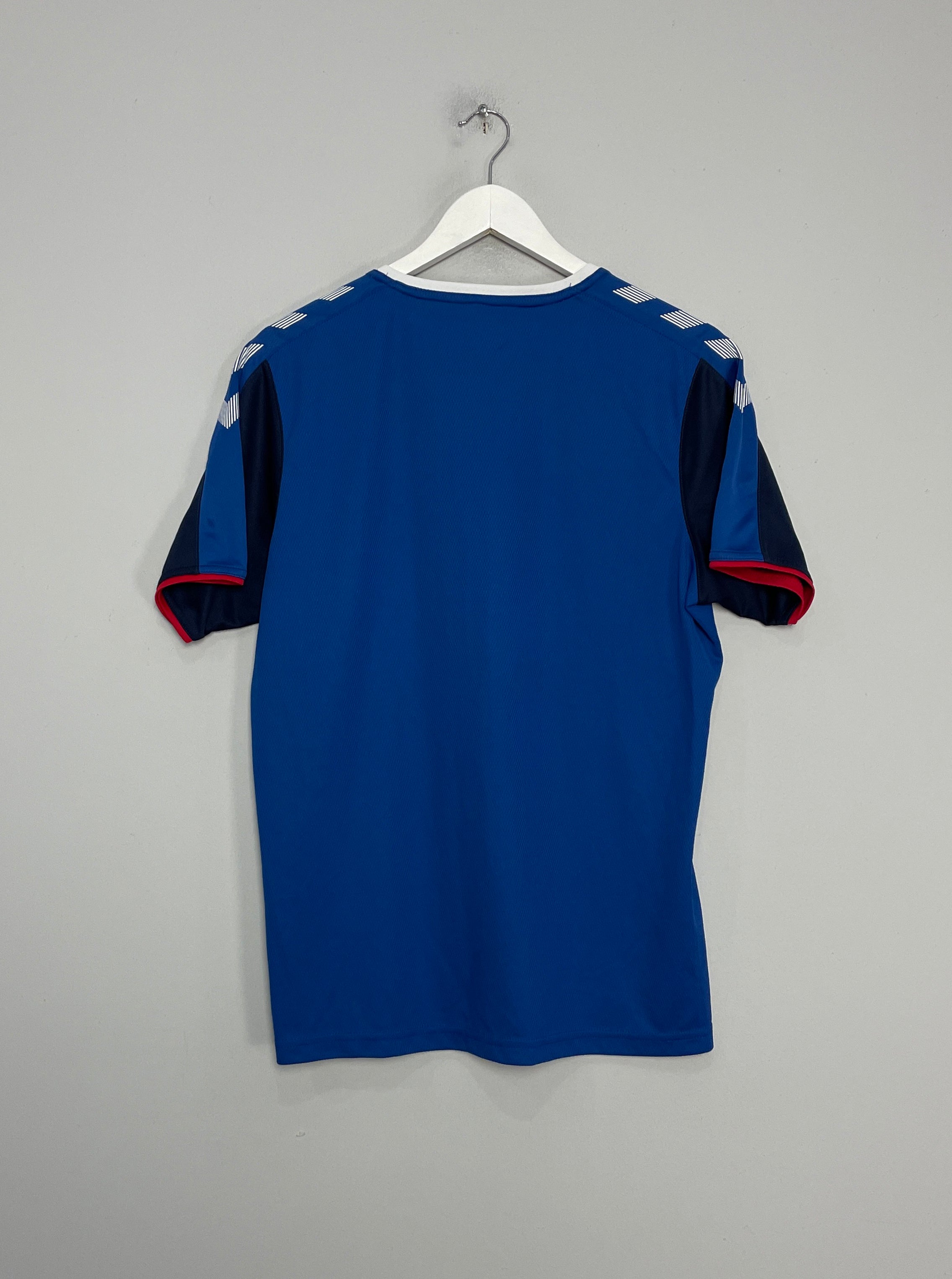 Shop 2018/19 RANGERS TRAINING SHIRT (M) HUMMEL, classic football shirts, vintage football shirts & retro soccer jerseys at Cult Kits