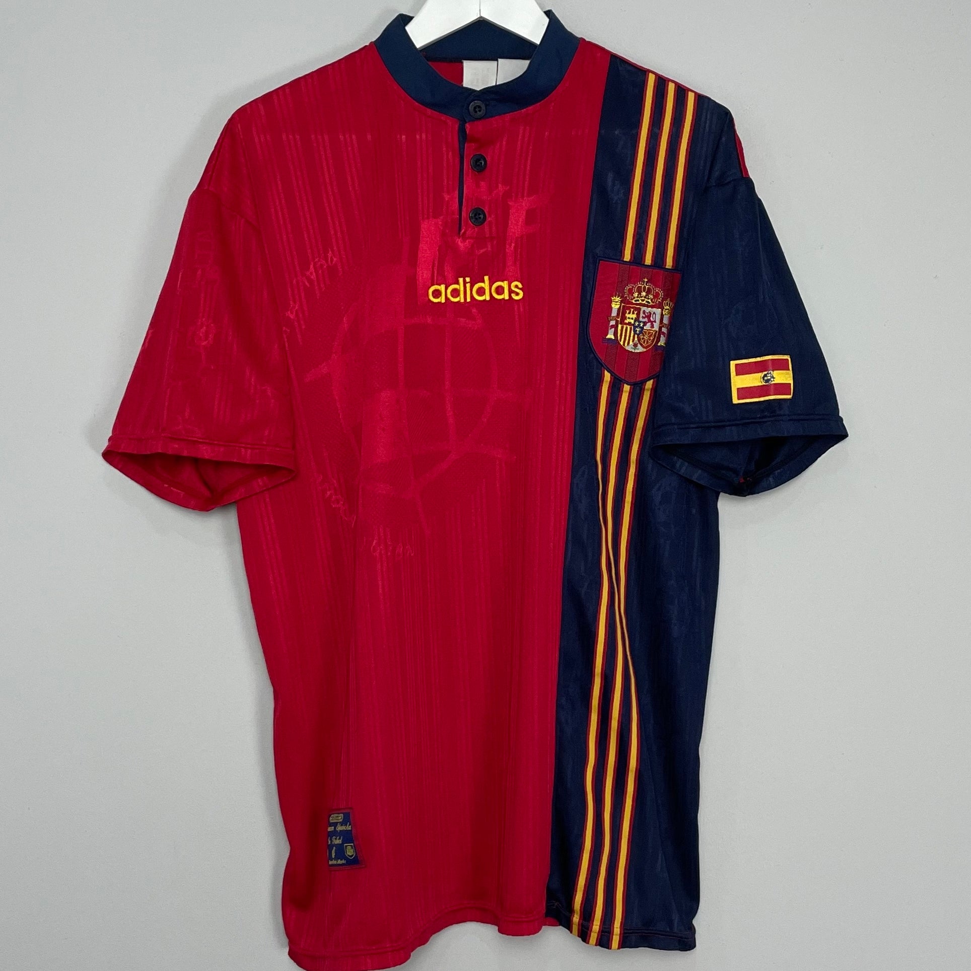 Shop 1996/98 SPAIN HOME SHIRT (M) ADIDAS, classic football shirts, vintage football shirts & retro soccer jerseys at Cult Kits