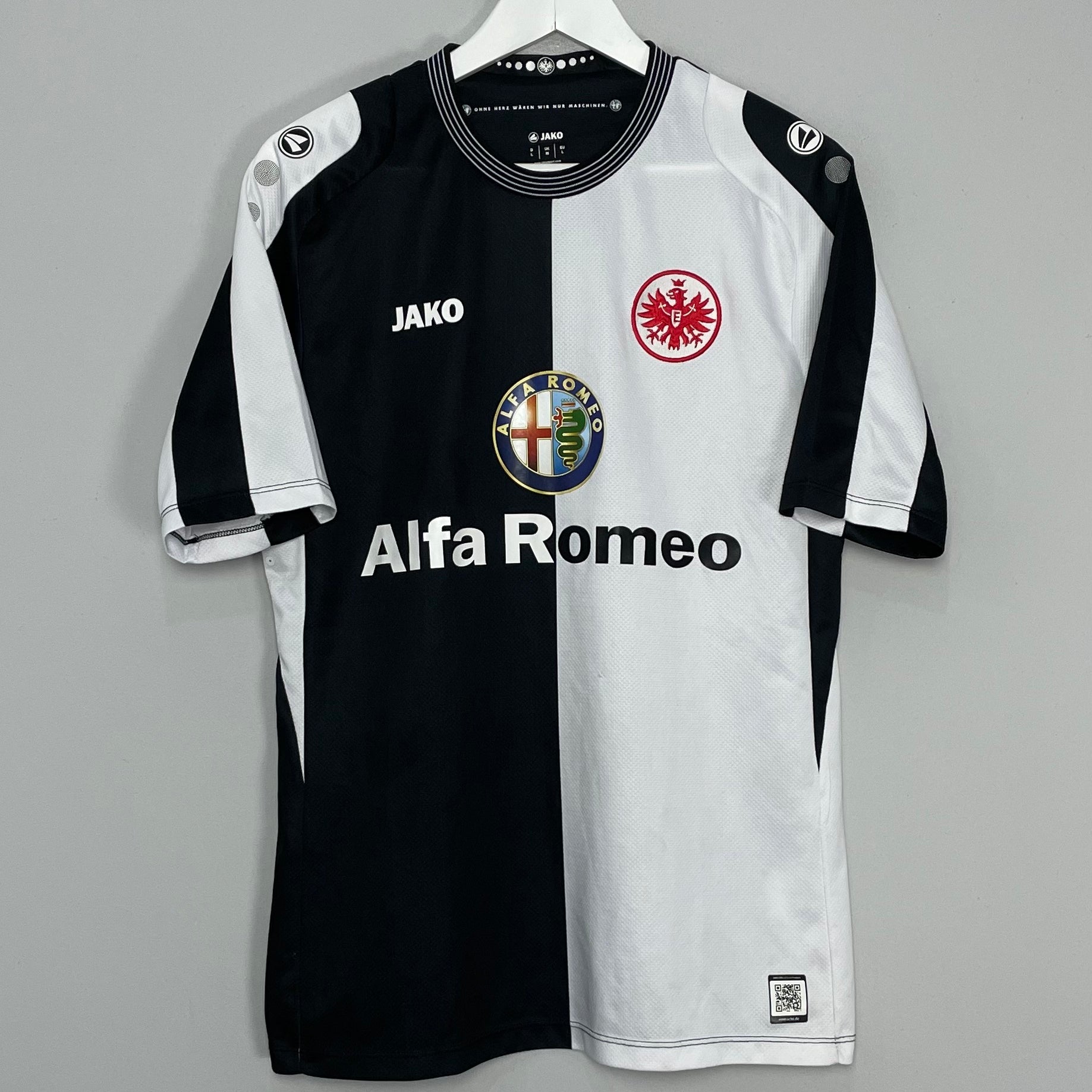 Shop 2013/14 EINTRACHT FRANKFURT AWAY SHIRT (M) JOMA, classic football shirts, vintage football shirts & retro soccer jerseys at Cult Kits